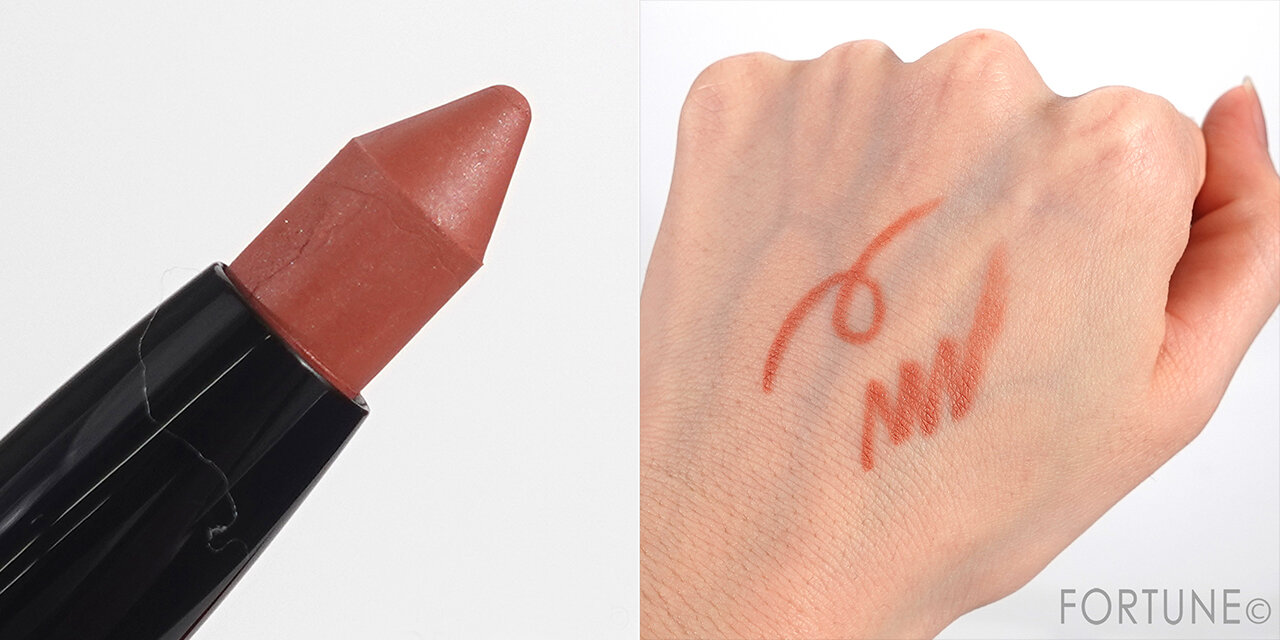 レブロン（REVLON）カラーステイ マット ライト クレヨン