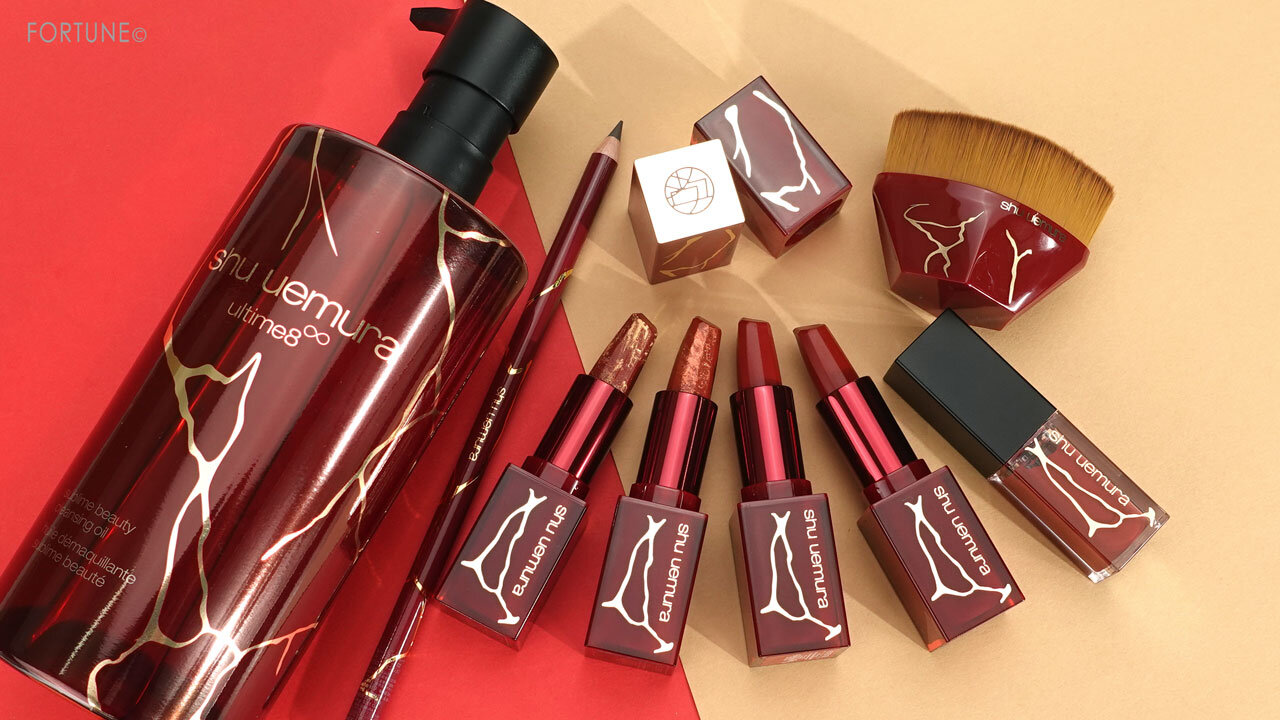 shu uemura（シュウ ウエムラ）『ルージュ アンリミテッド ラッシュ ラヴァ レッド コレクション』