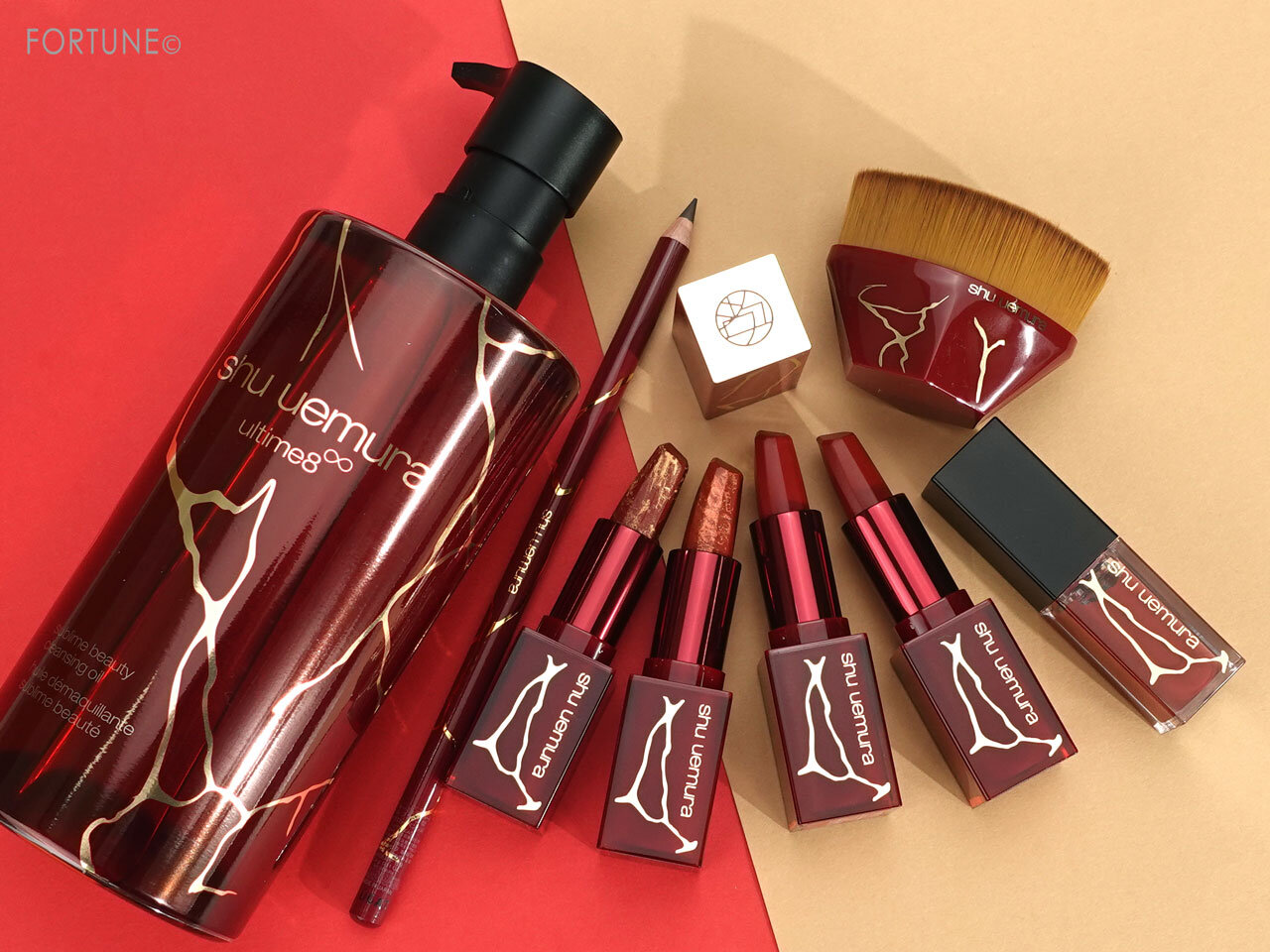 shu uemura（シュウ ウエムラ）『ルージュ アンリミテッド ラッシュ ラヴァ レッド コレクション』