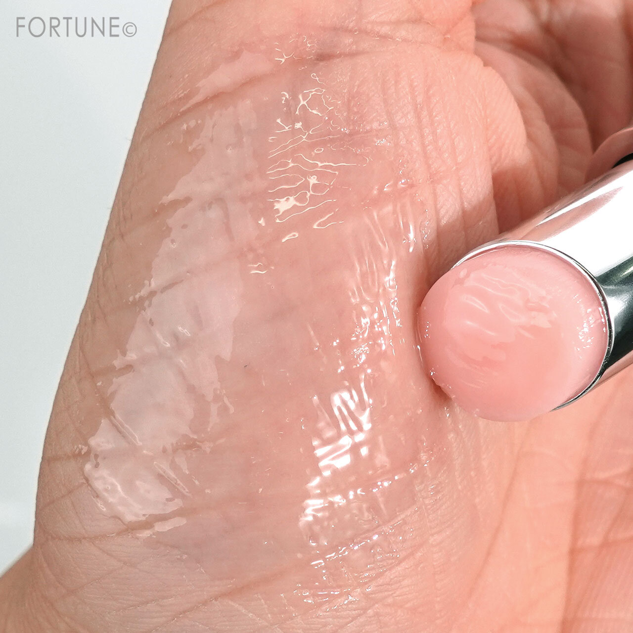 YSL（イヴ・サンローラン・ボーテ）ルージュ ヴォリュプテ キャンディグレーズ