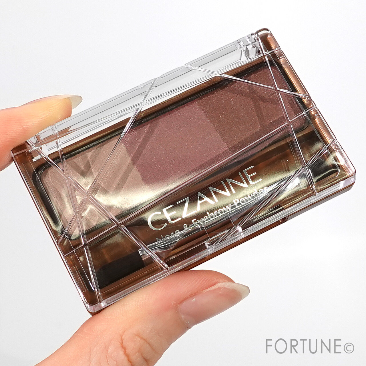 CEZANNE（セザンヌ）『セザンヌ ノーズ＆アイブロウパウダー』