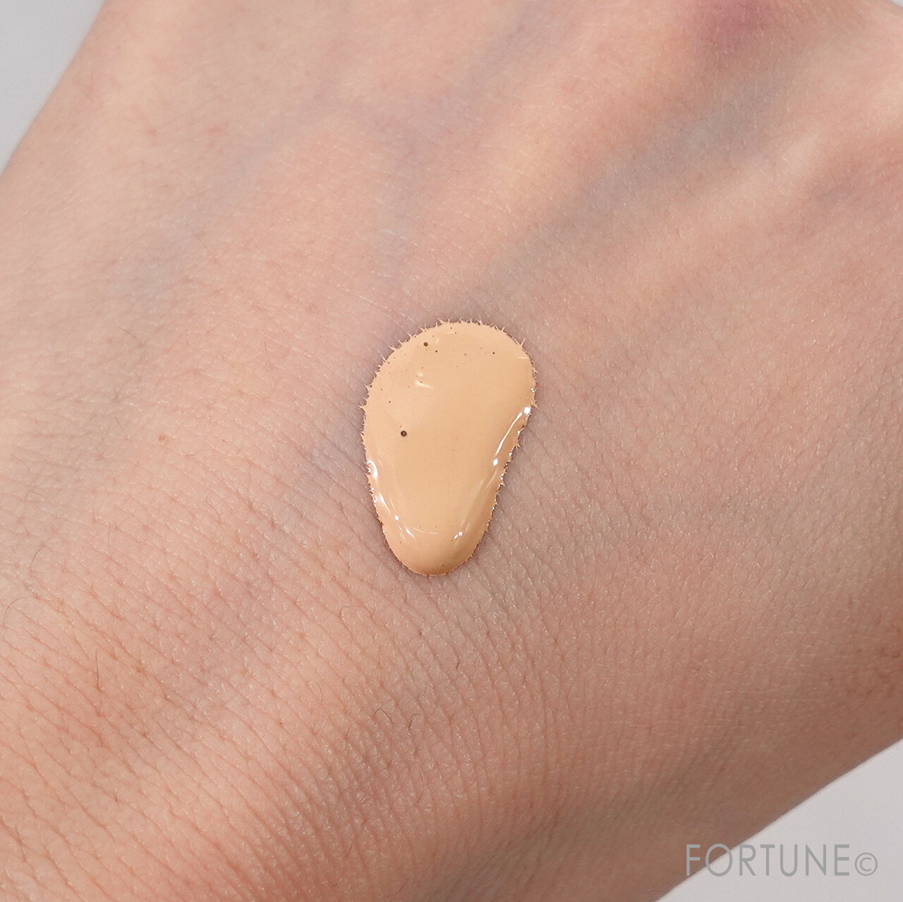 ARMANI beauty（アルマーニ ビューティ）　デザイナー リフト ファンデーション　