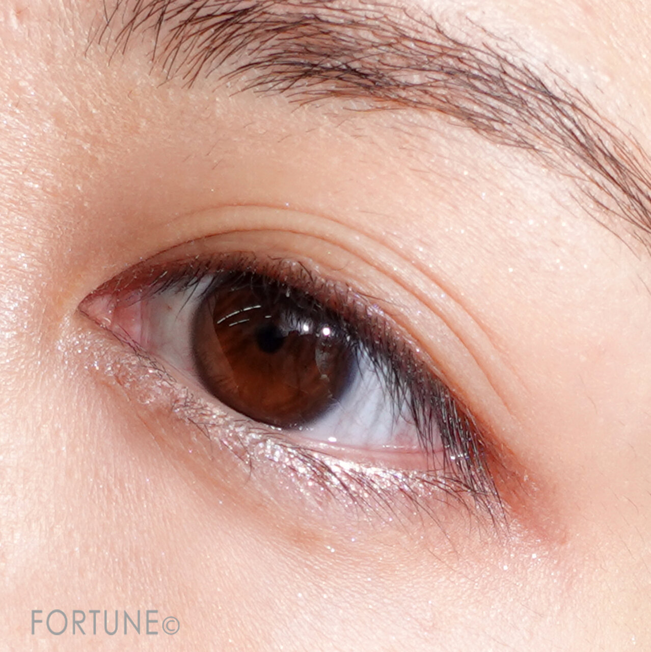 パラドゥ　パールアイライナー　CL01 クリスタルウィンク