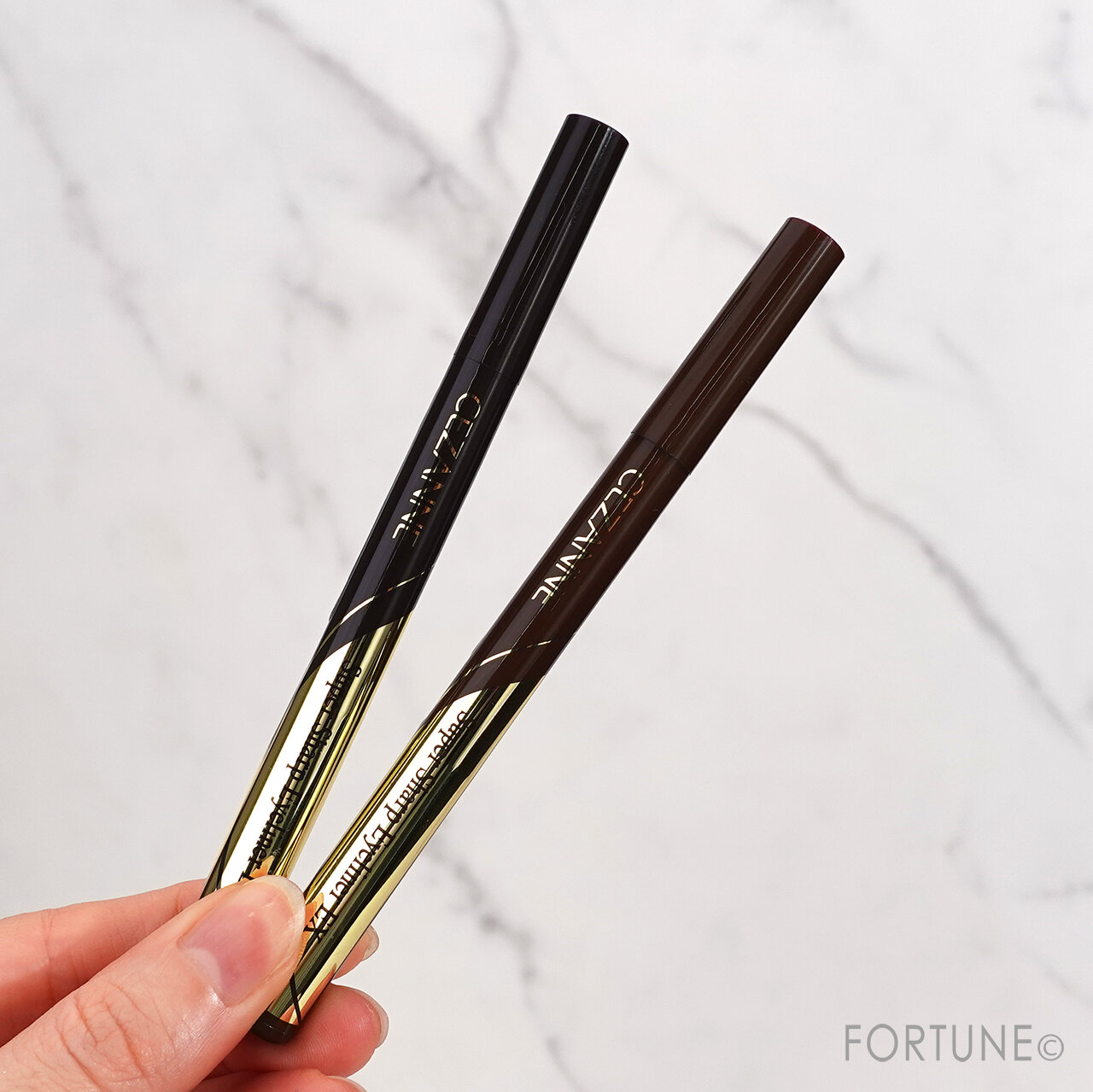 セザンヌ  極細アイライナーEX　