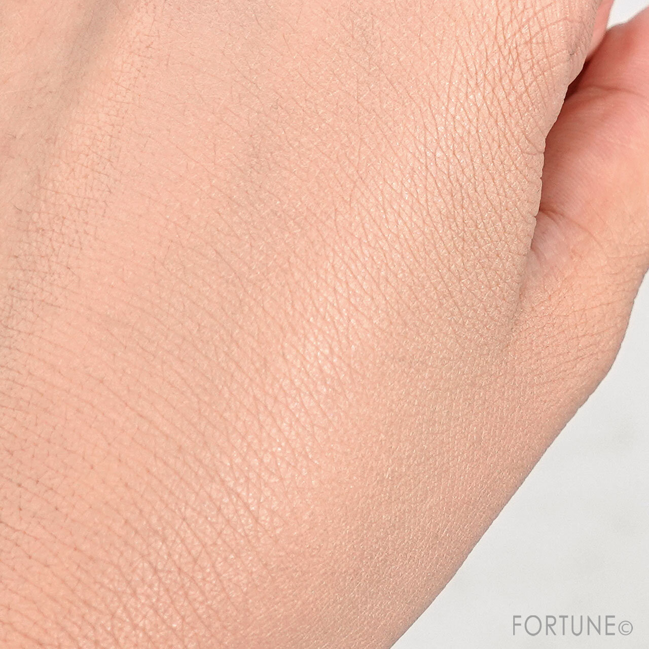 MAQuillAGE（マキアージュ）ドラマティックエッセンスリキッド