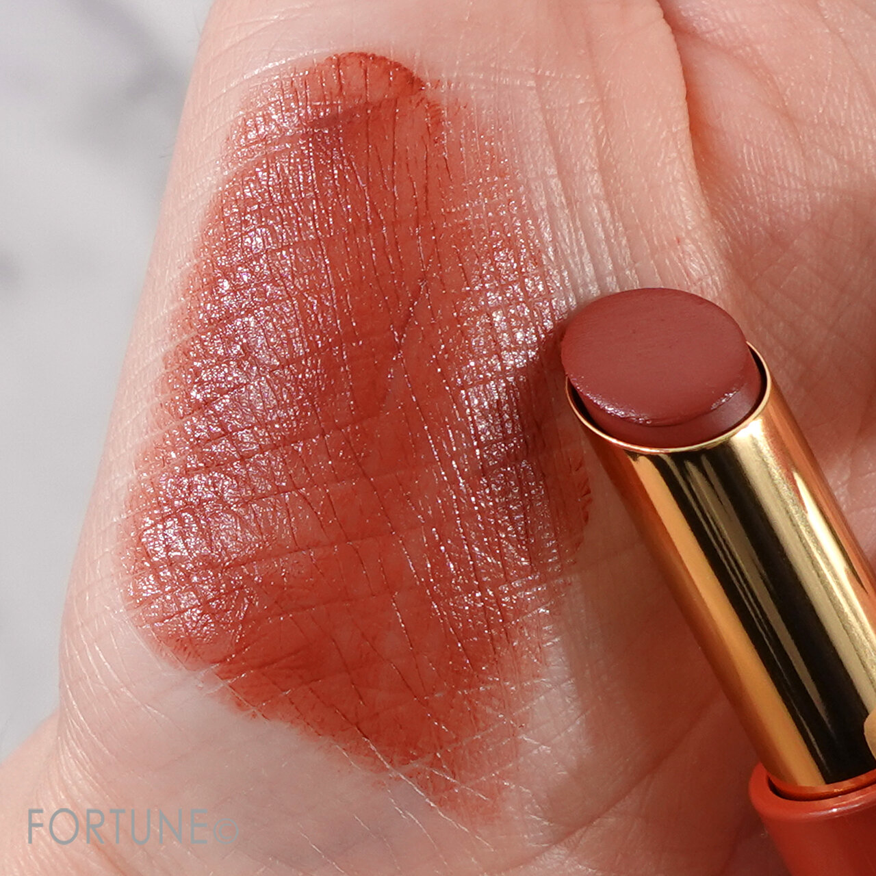 ettusais(エテュセ)　『リップエディション（ティントルージュ）レアマットタイプ』