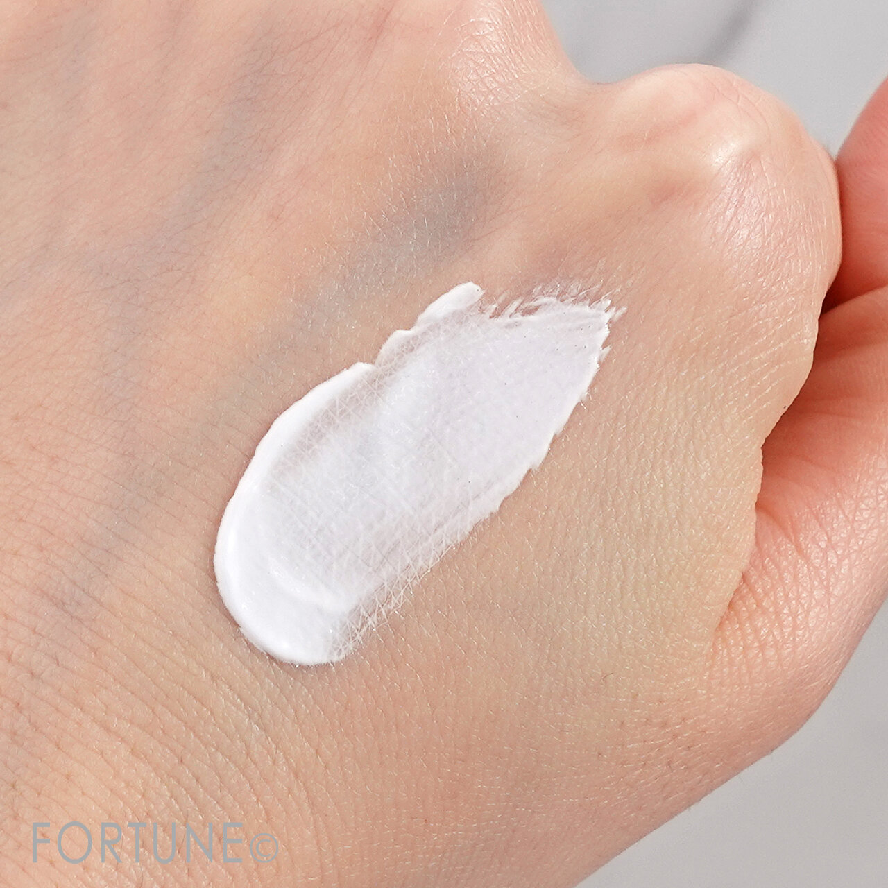 クラブ  すっぴんホワイトニングクリームA