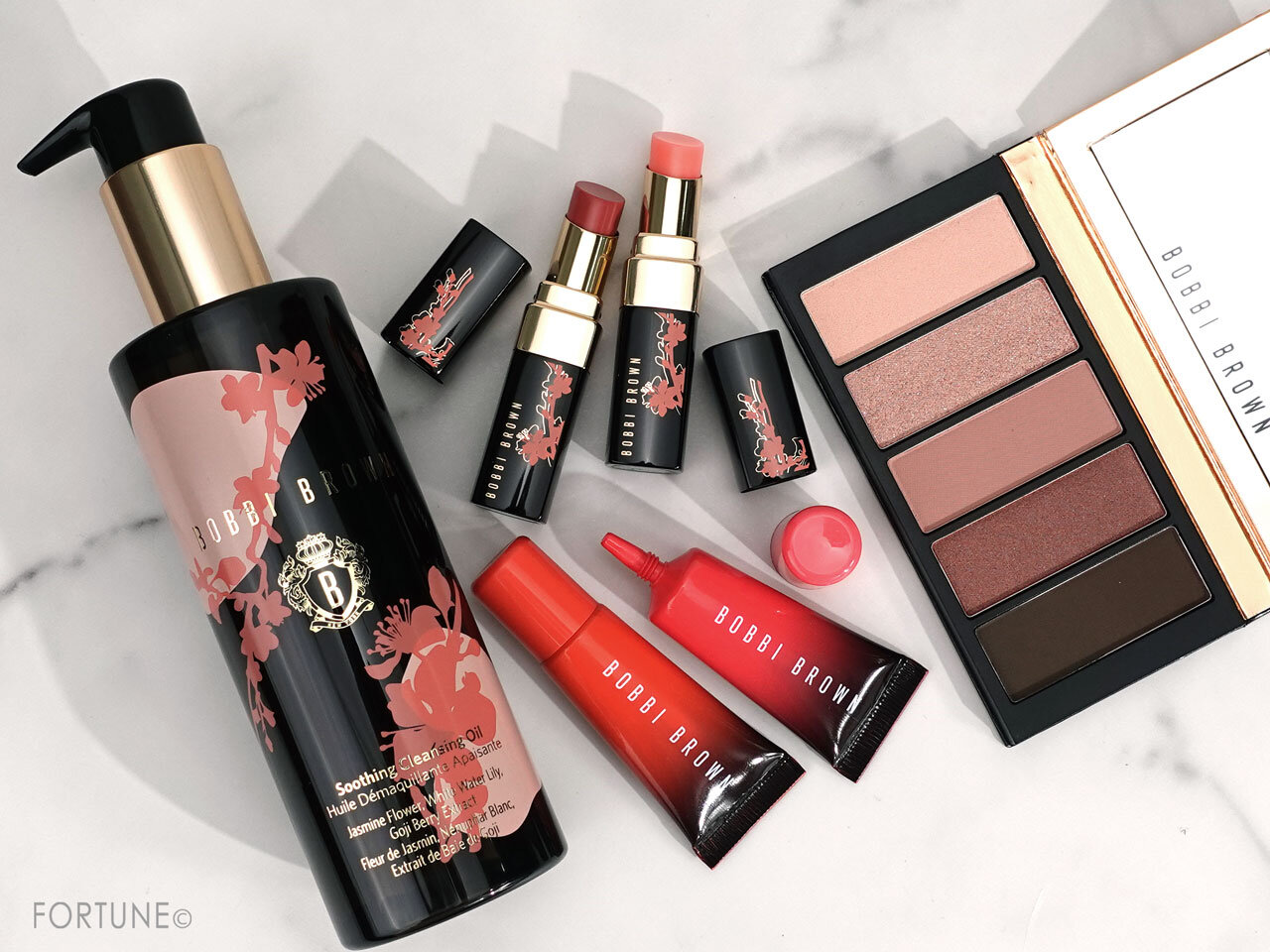 BOBBI BROWN（ボビイ ブラウン）　グロウ ＆ ブロッサム コレクション