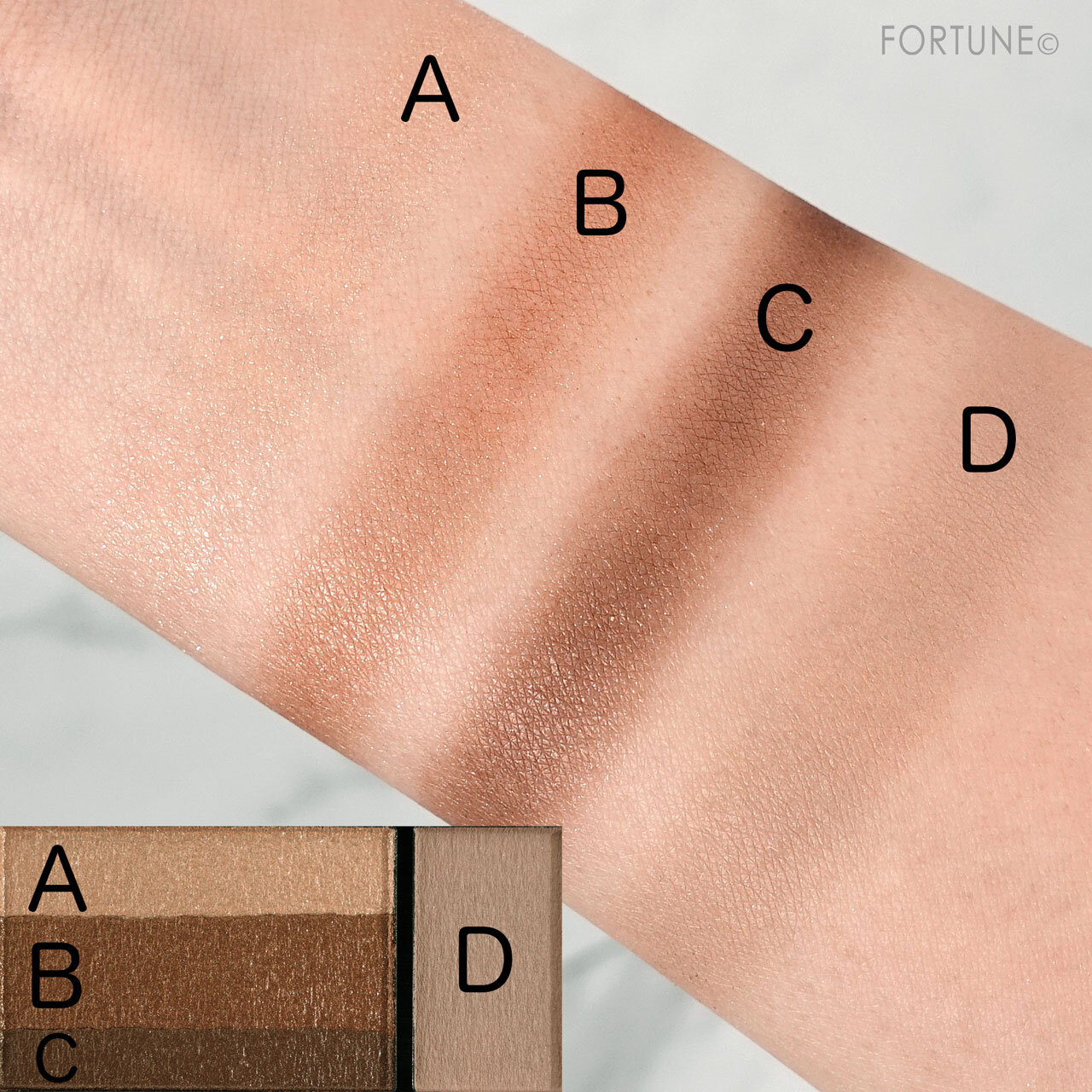 ドラマティックアイカラー(マルチ)　オレンジムースケーキ