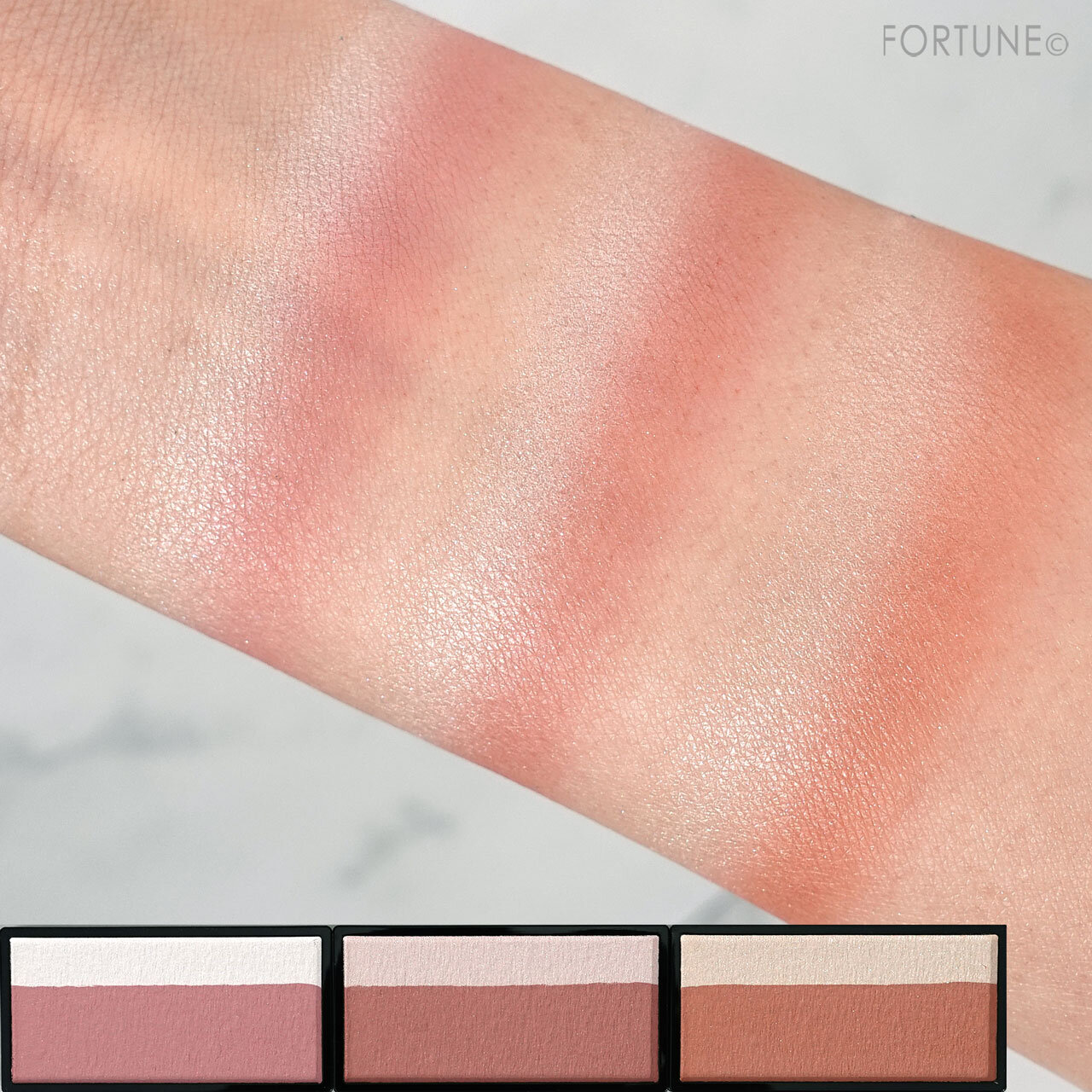 ドラマティックチークカラー　パウダー