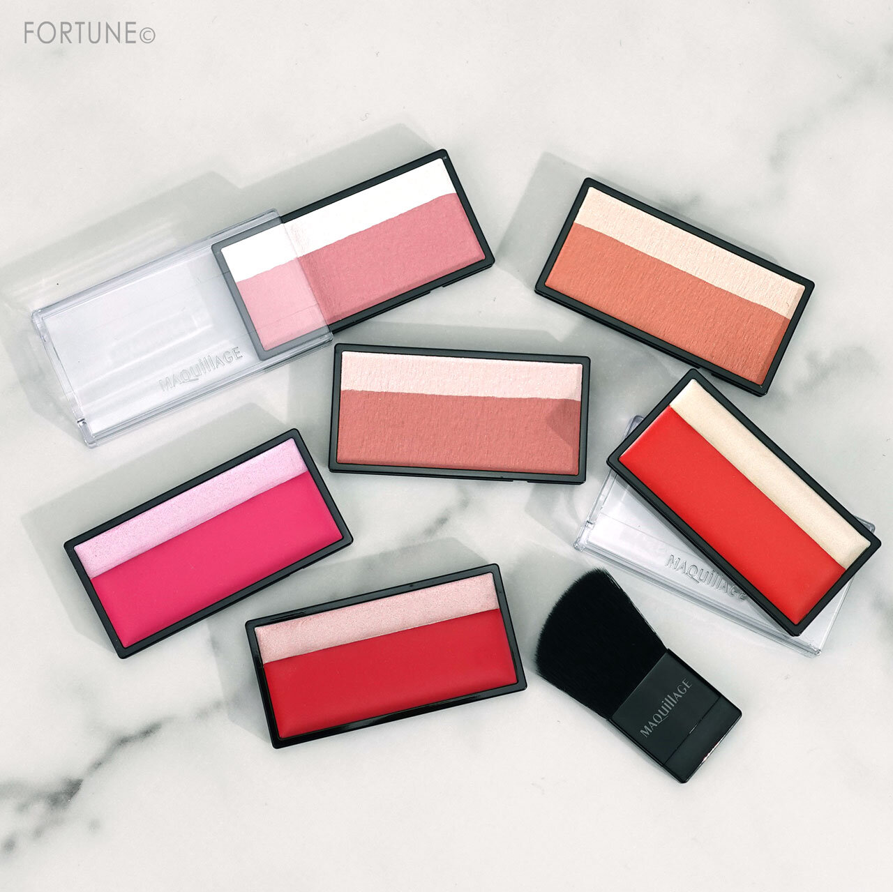 マキアージュ　ドラマティックチークカラー