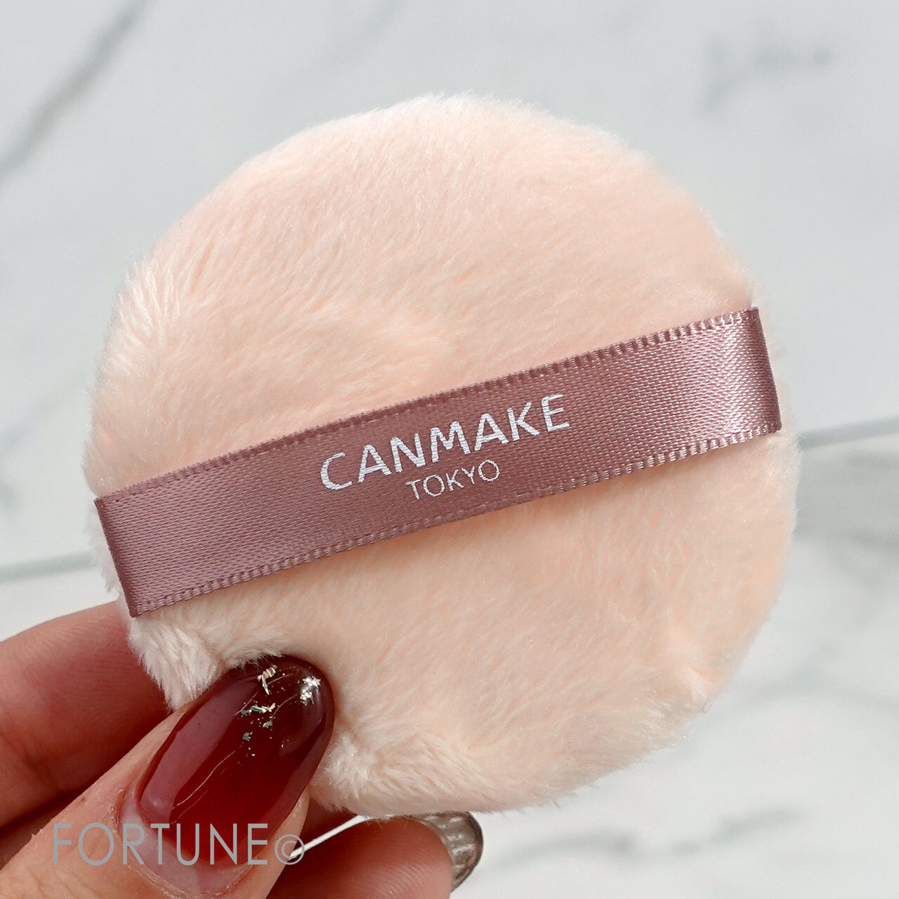 CANMAKE（キャンメイク）『シルキールースモイストパウダー』