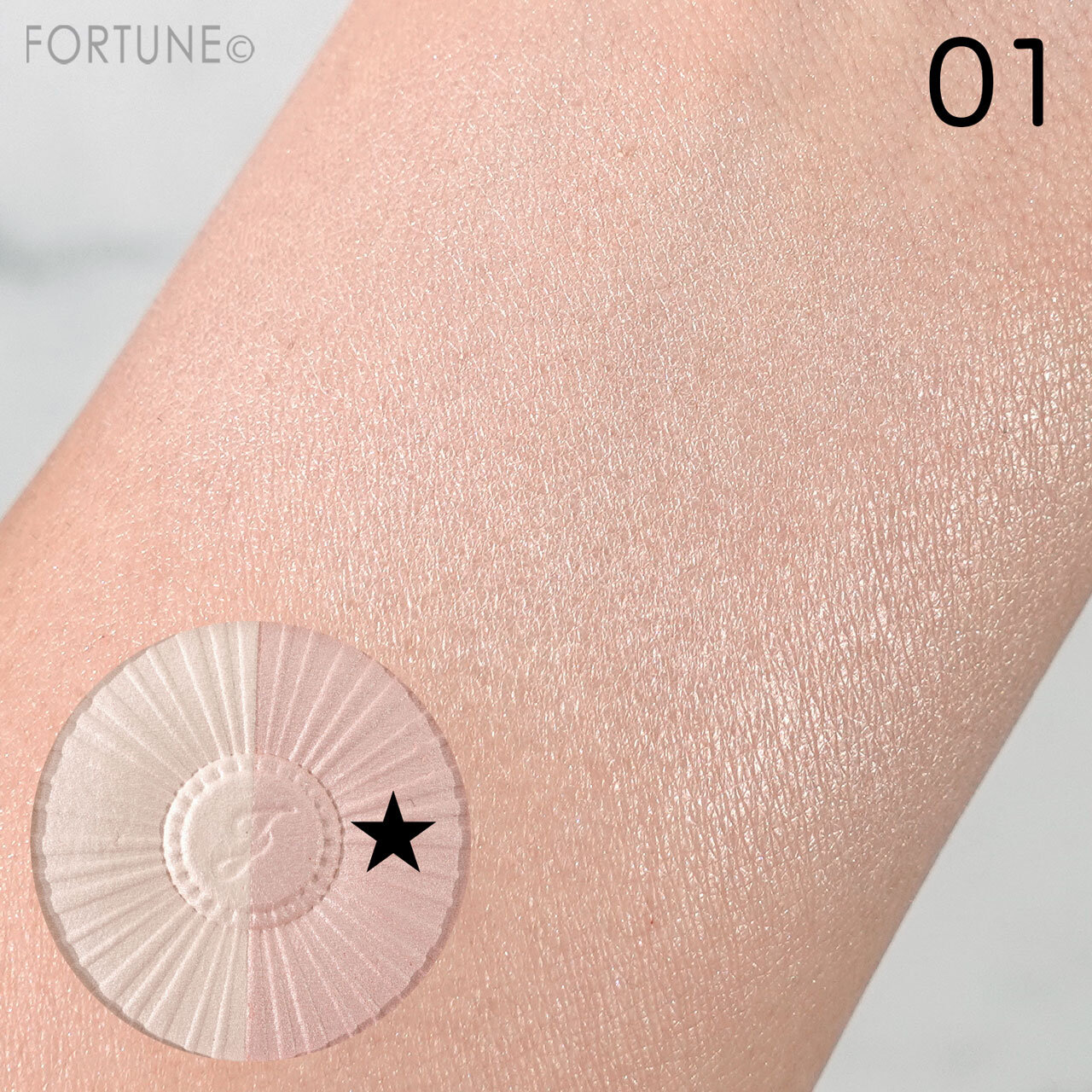 JILLSTUART（ジルスチュアート）　フェイスパウダー　デュアル ルーセントグロウ　セッティングパウダー