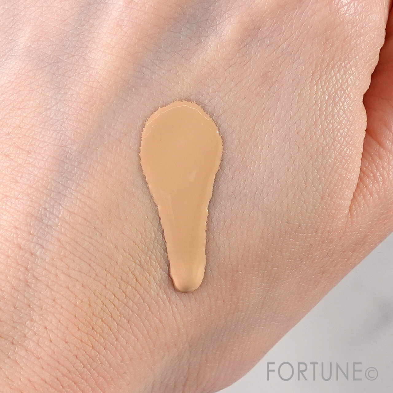 ちふれ　UV リキッド ファンデーション