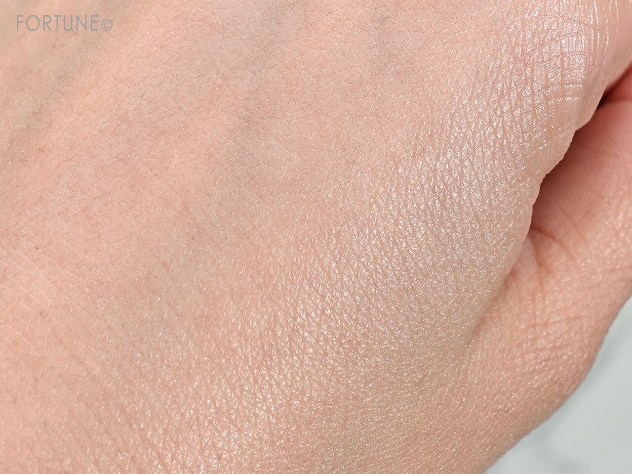 アネッサ　日焼け止め　ブライトニングＵＶ ジェル N