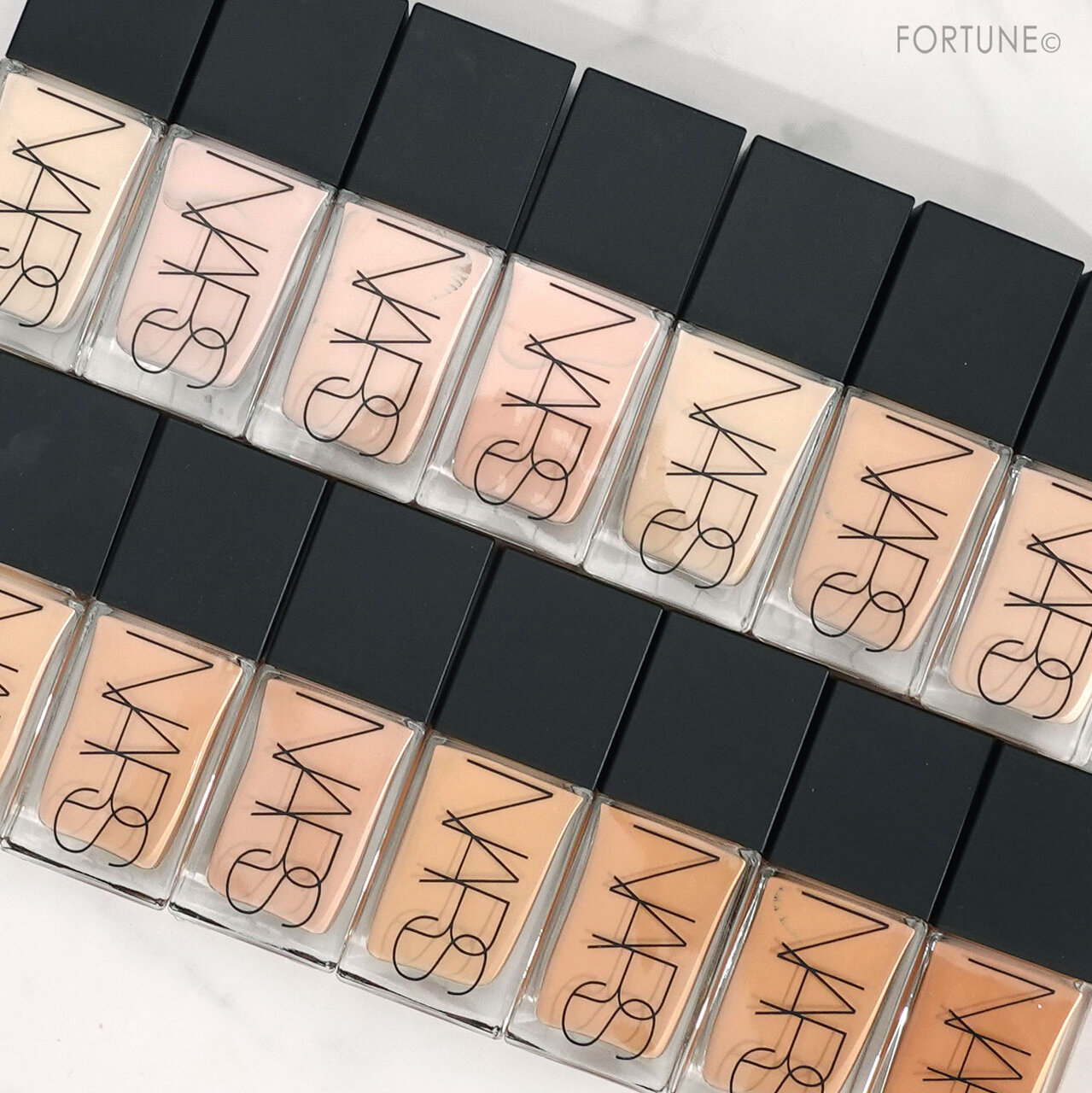 NARS（ナーズ）　ファンデーション　ライトリフレクティング ファンデーション