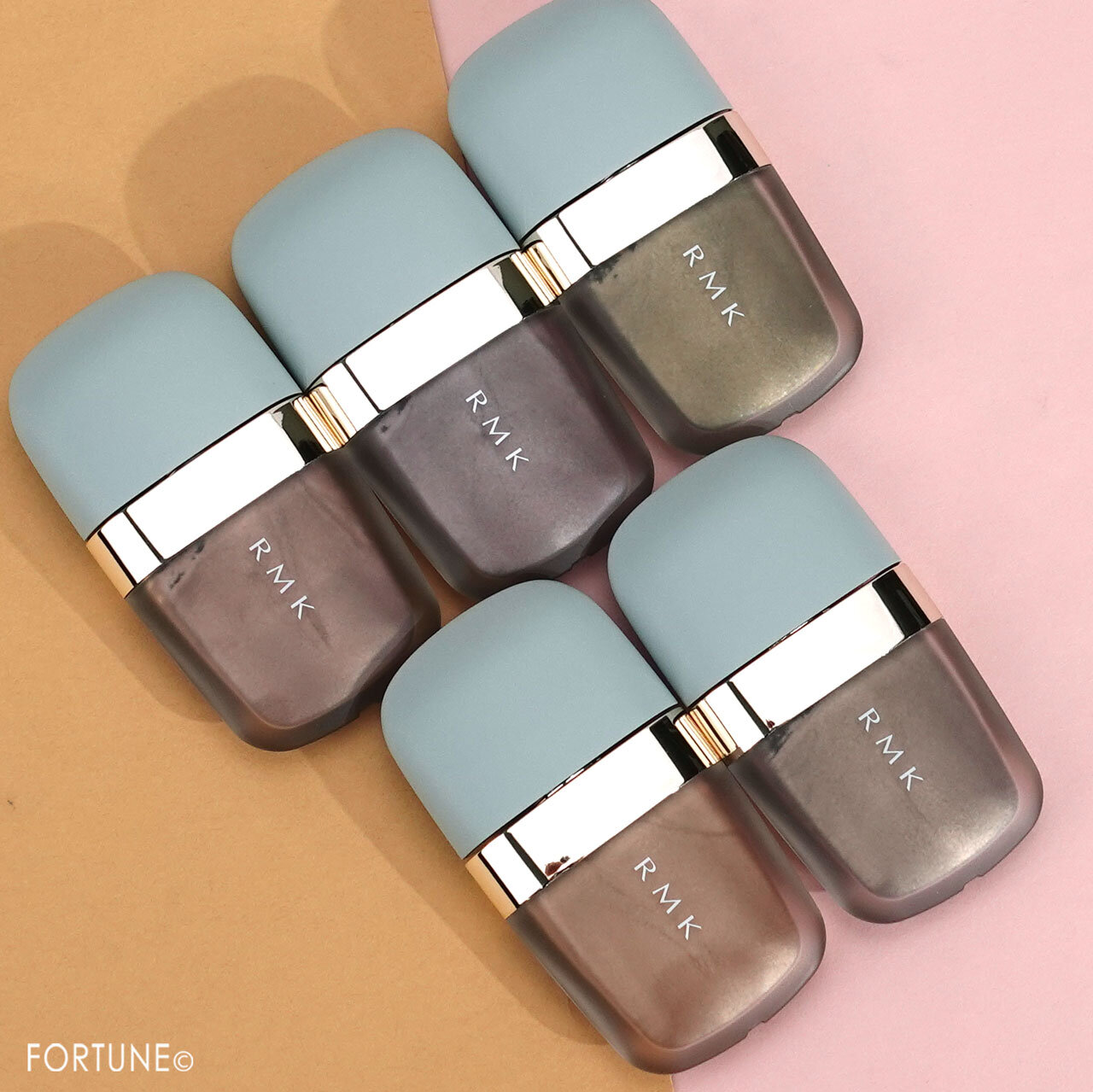 RMK（アールエムケー）アイシャドウ　リクイドアイズ　