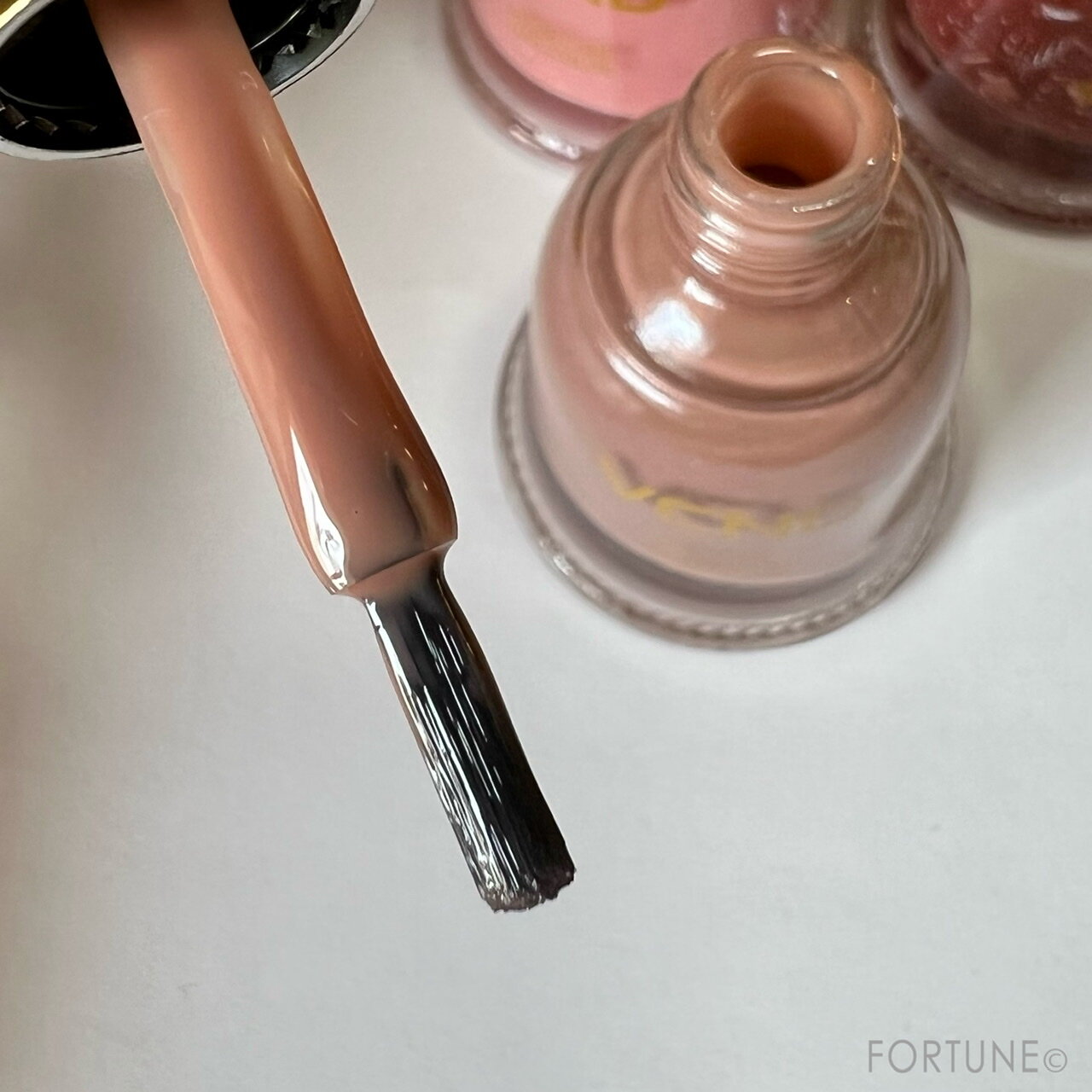 中国コスメ【VCND】｜ブルースカイネイル