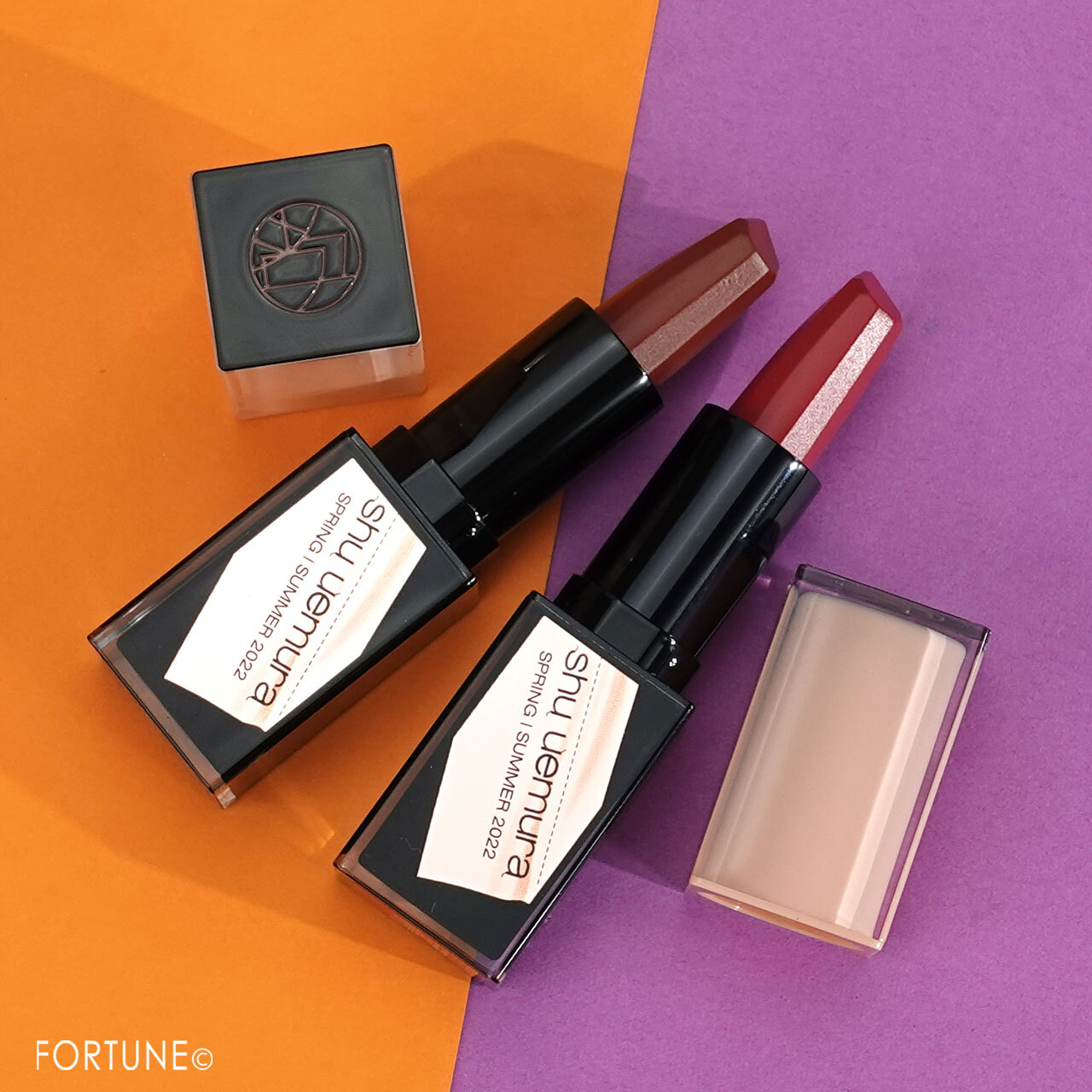 シュウウエムラ　ルージュ アンリミテッド キヌ サテン