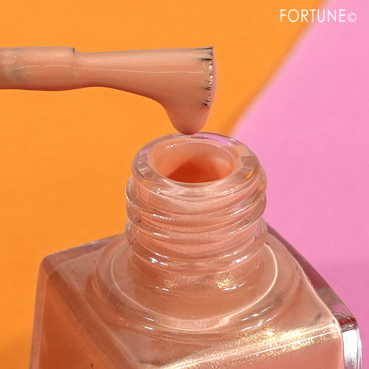 Amplitude（アンプリチュード）　Amplitude コンスピキュアス ネイルカラー