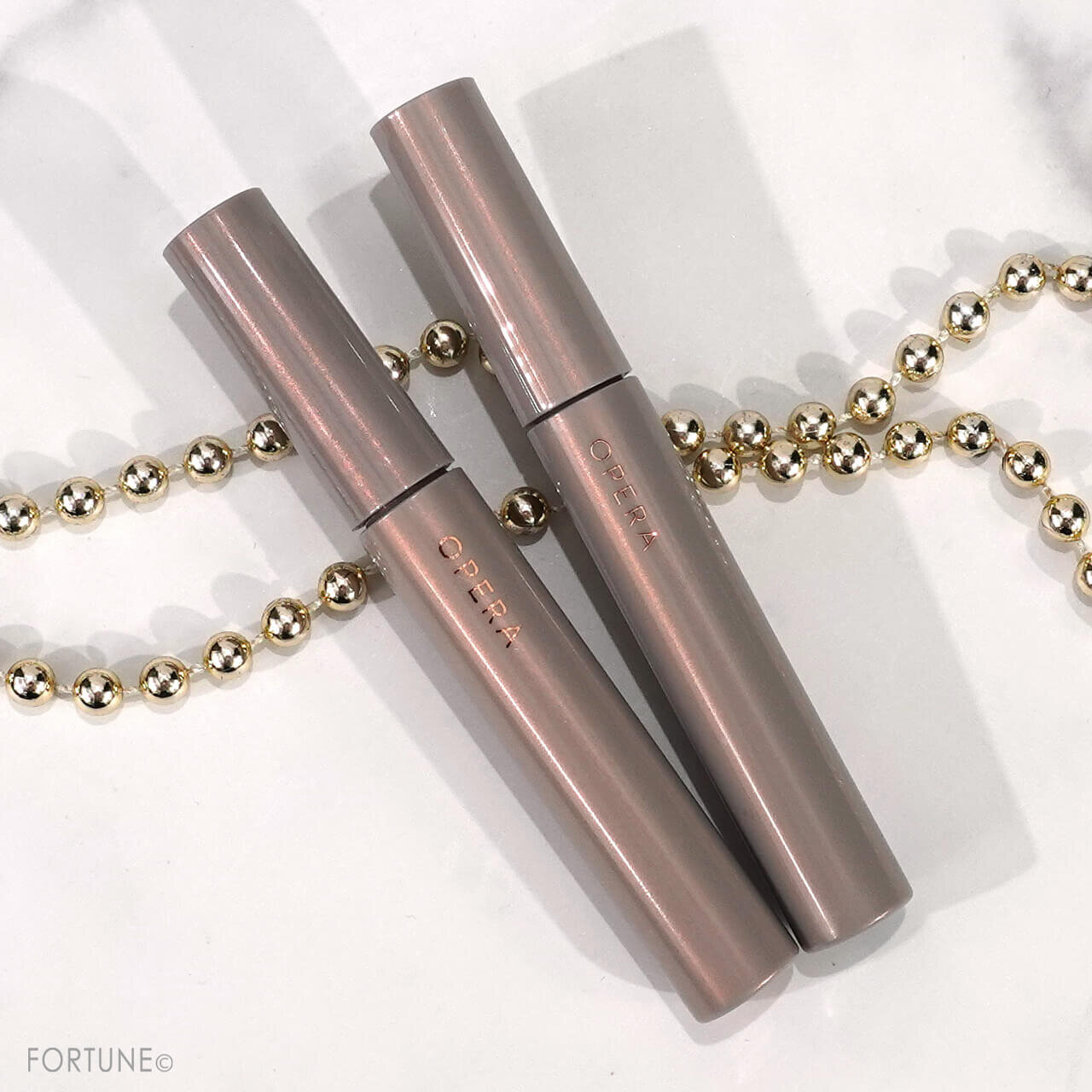 オペラ　カラーリングマスカラ