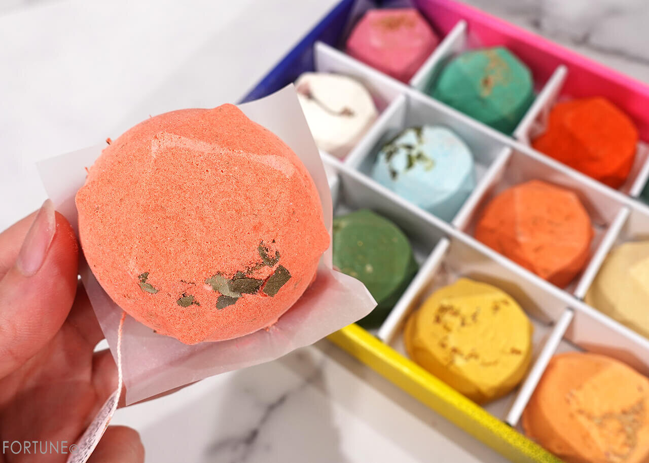 LUSH（ラッシュ）バスボム