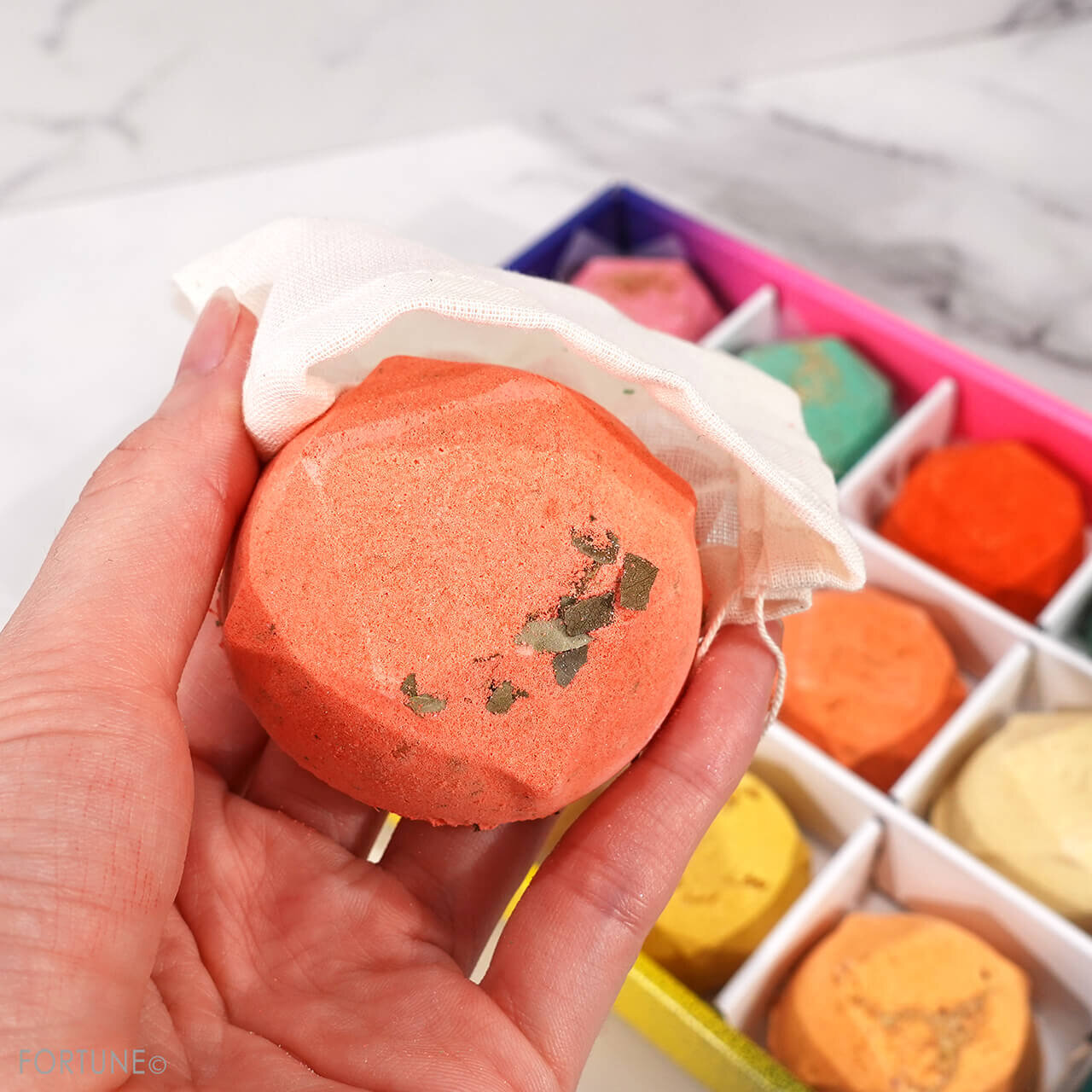 LUSH（ラッシュ）バスボム