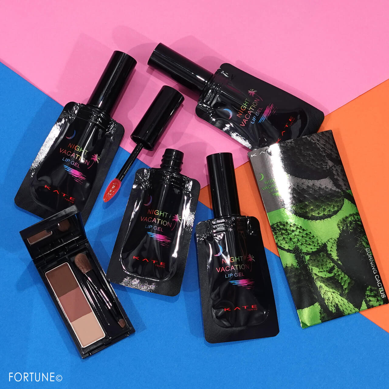 ケイト　ナイトバカンスリップジェル　デザイニングアイブロウ３D