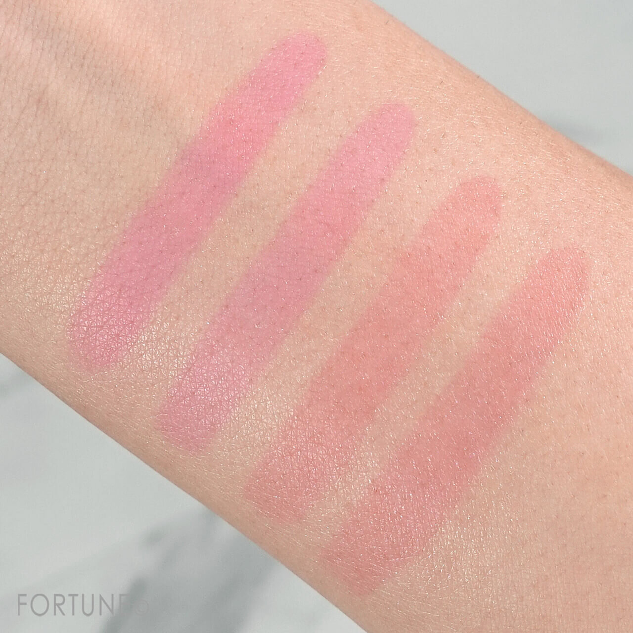 ケイト　ナイトバカンスリップジェル　