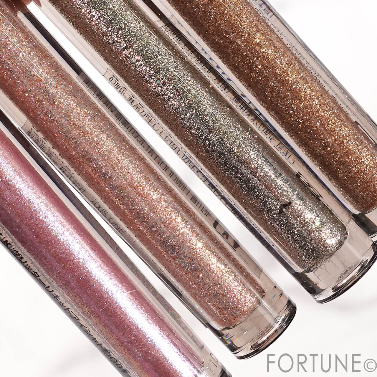 ワンコイン中国コスメ 『aZTK グリッターリキッドアイシャドウ』