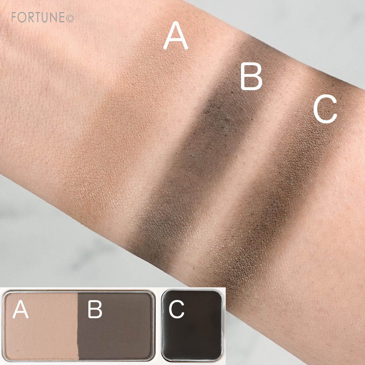 COFFRET D'OR（コフレドール）　アイブロウキーパー　04 ハスキーグレー