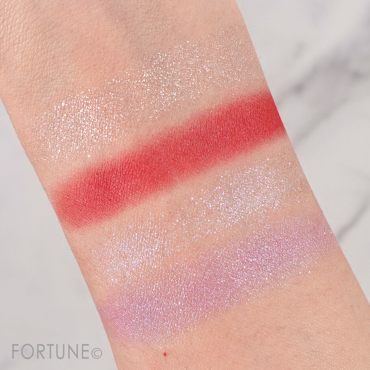 ワンコイン中国コスメ 『aZTK シングルアイシャドウ』