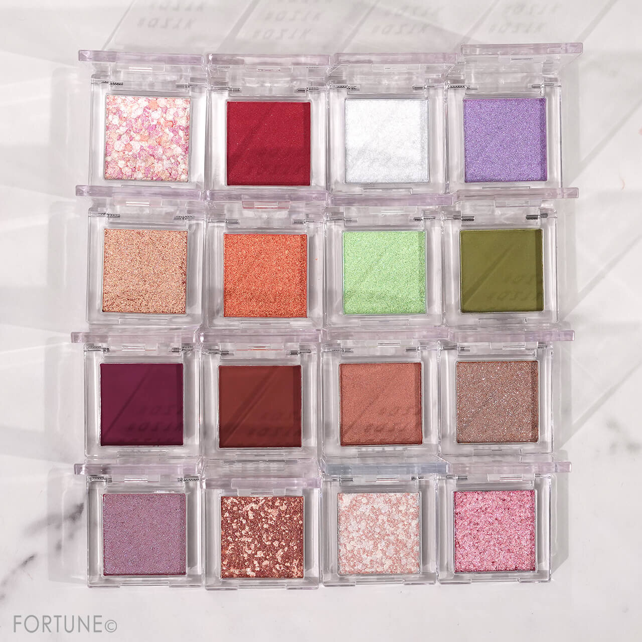 ワンコイン中国コスメ 『aZTK シングルアイシャドウ』