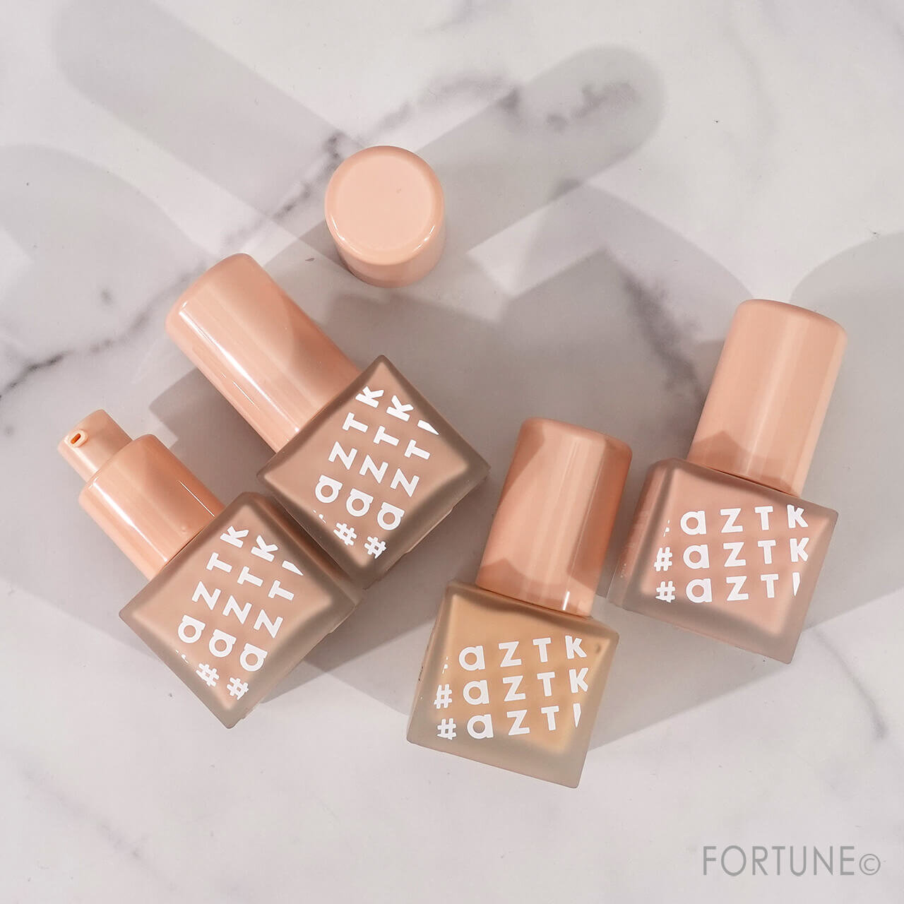 #aZTK（エーズィーティーケー）　フェザータッチファンデーション