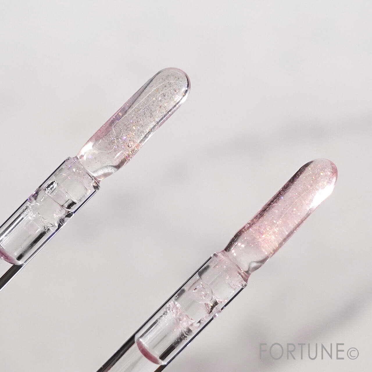 ワンコイン中国コスメ 『aZTK ドリーミーリップグロス』