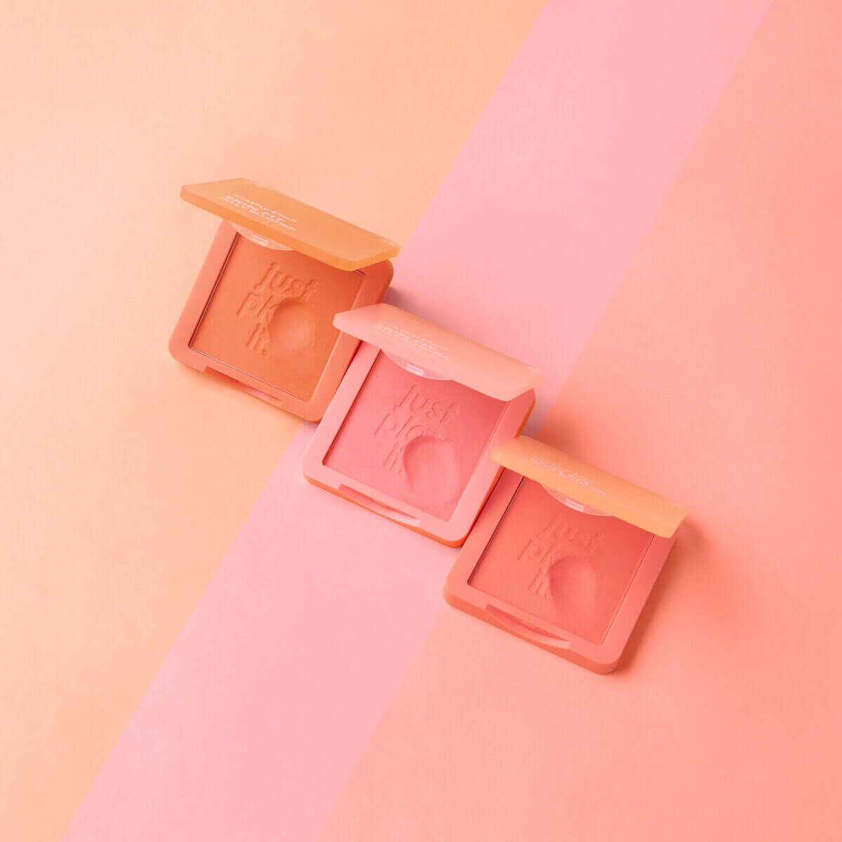 キャシードール「スキンフィットジェリーブラッシャー」