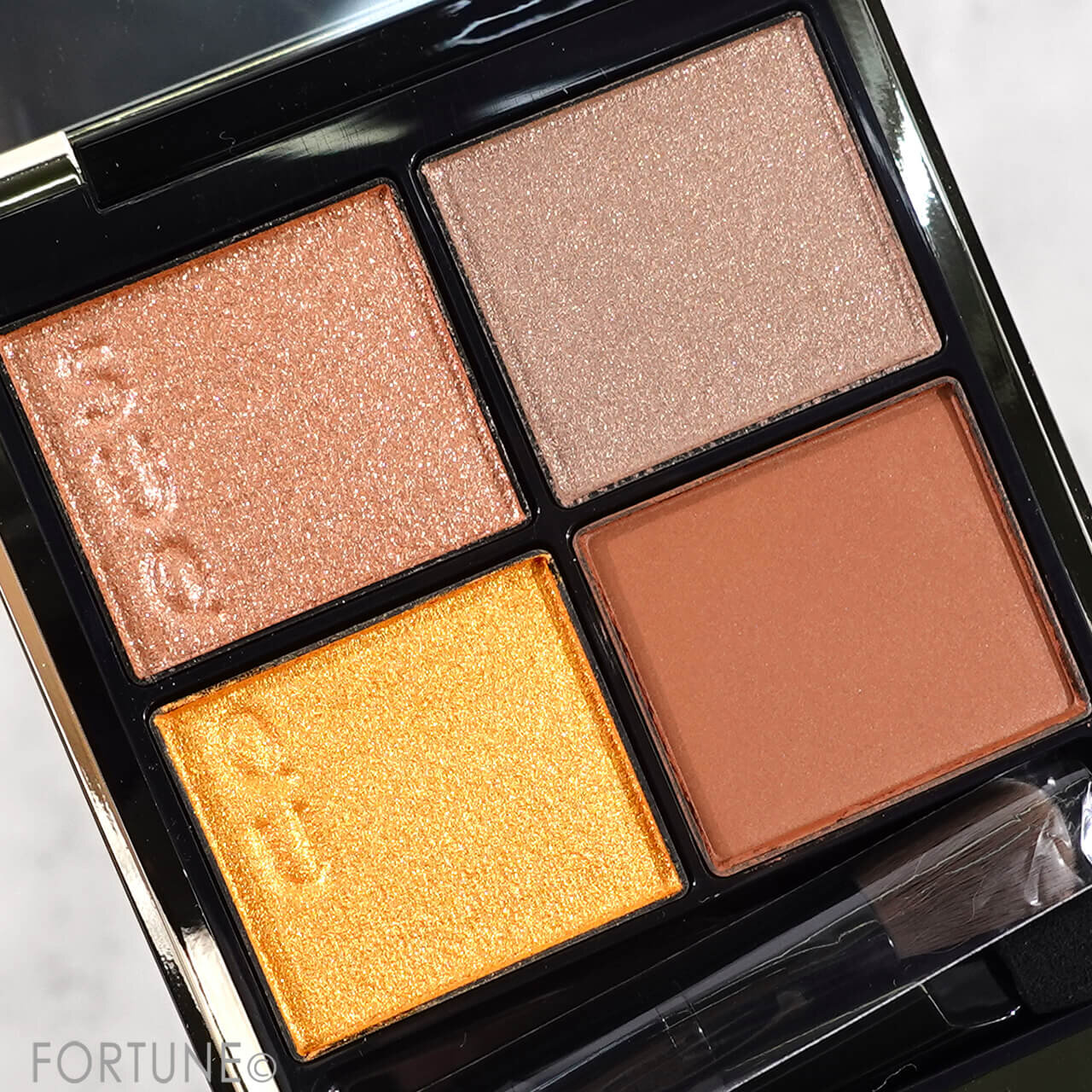 SUQQU（スック）　シグニチャー カラー アイズ　10 彩葉集-IROHAATSUME