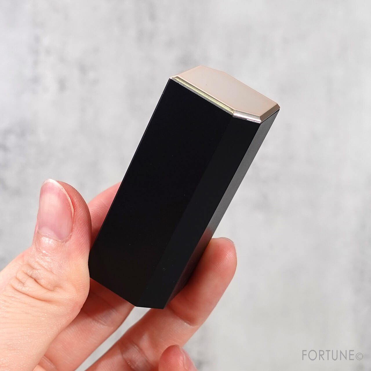 SUQQU（スック）　シアー マット リップスティック