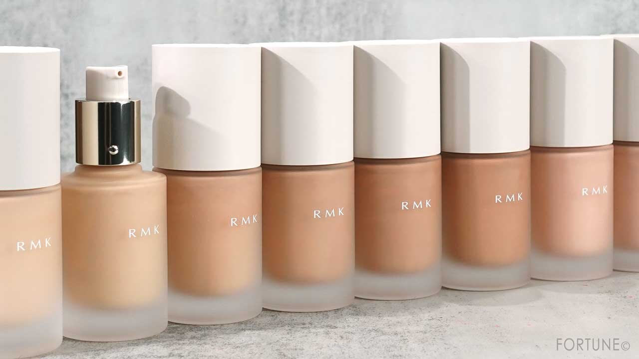 RMK（アールエムケー）　リクイドファンデーション フローレスカバレッジ