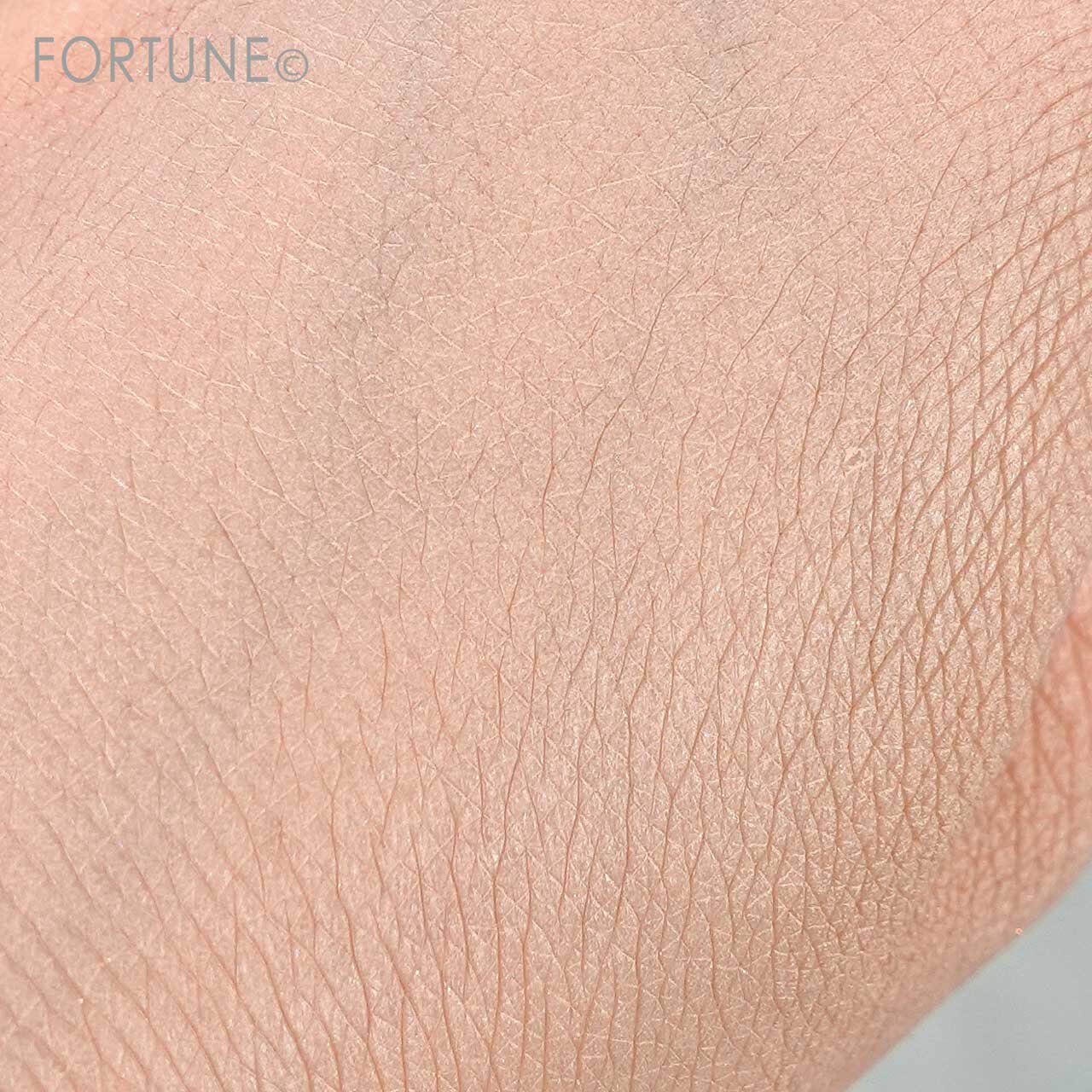 RMK（アールエムケー）　リクイドファンデーション フローレスカバレッジ