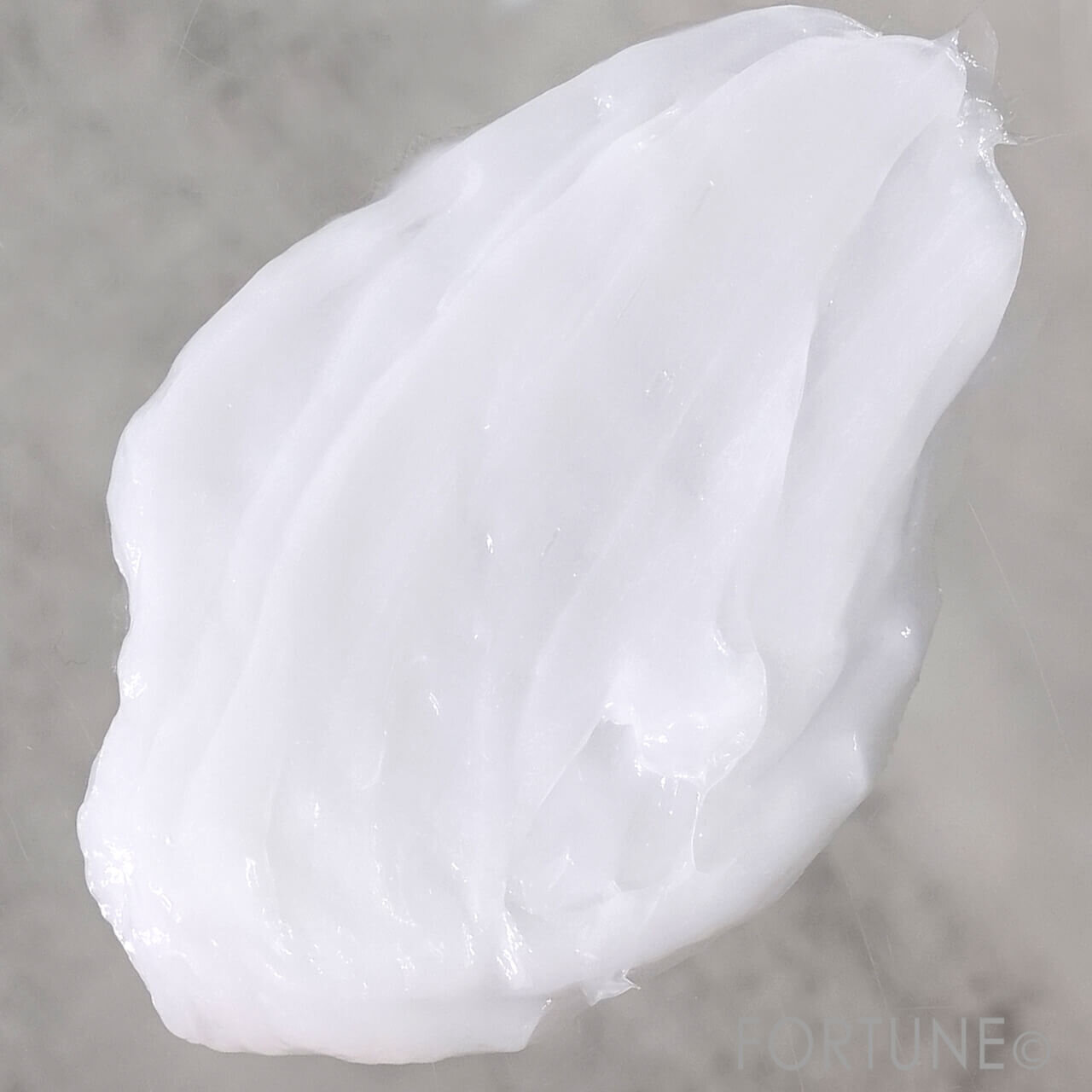 plus eau（プリュスオー）メロウシャンプー／メロウトリートメント