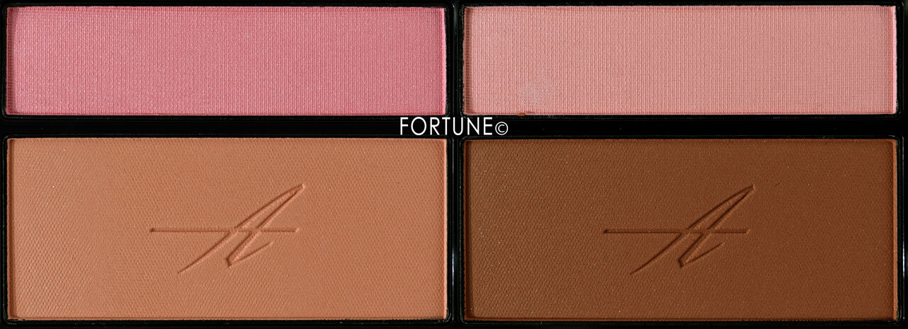 Amplitude（アンプリチュード）　コンスピキュアス チークス 新色