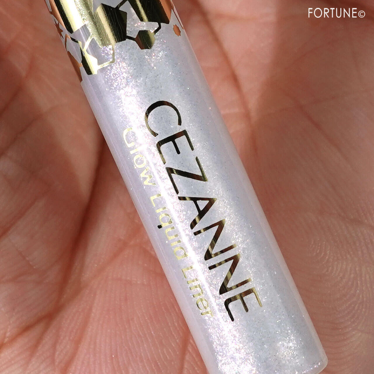 CEZANNE（セザンヌ）　セザンヌ　グロウリキッドライナー