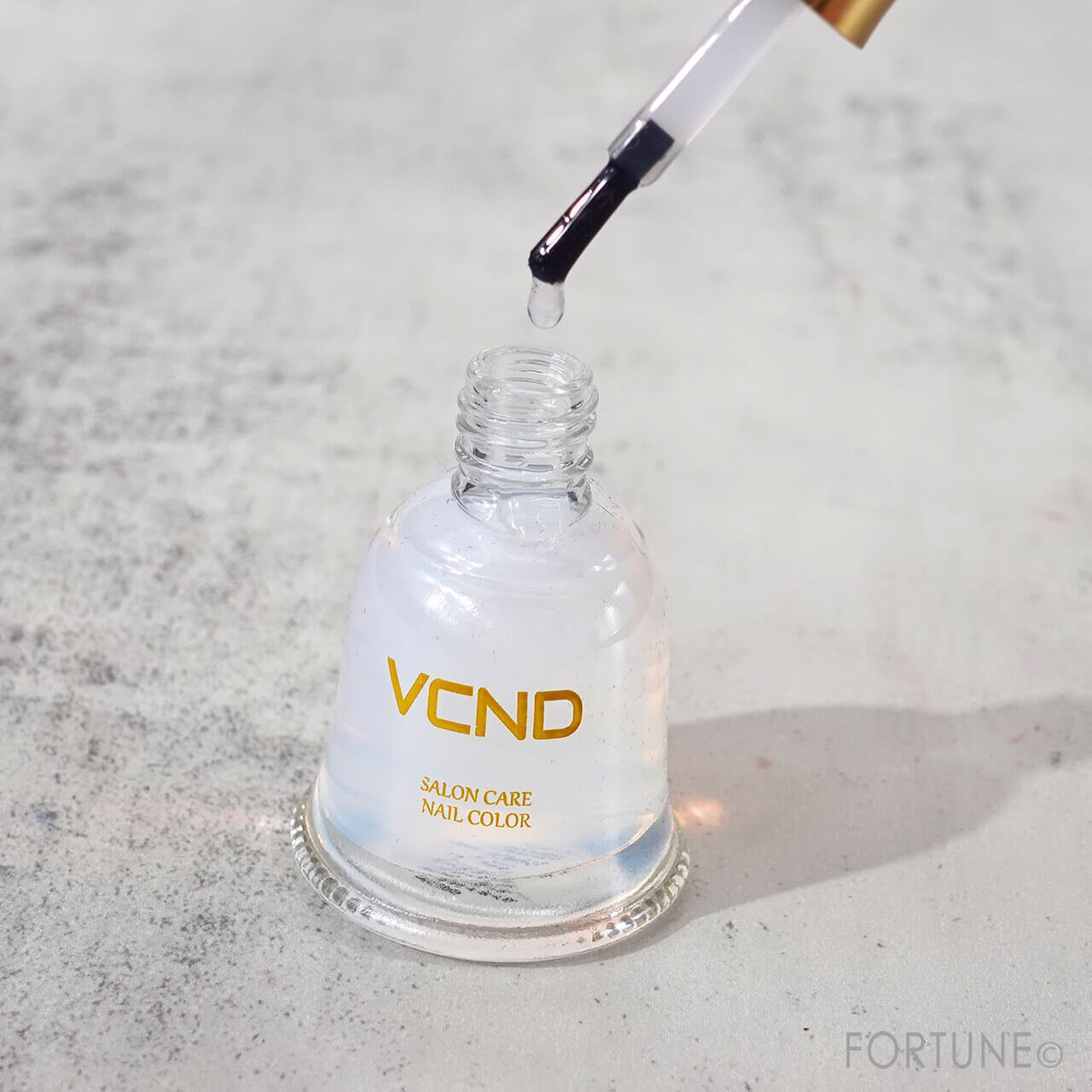 ブルースカイネイル ベースコート