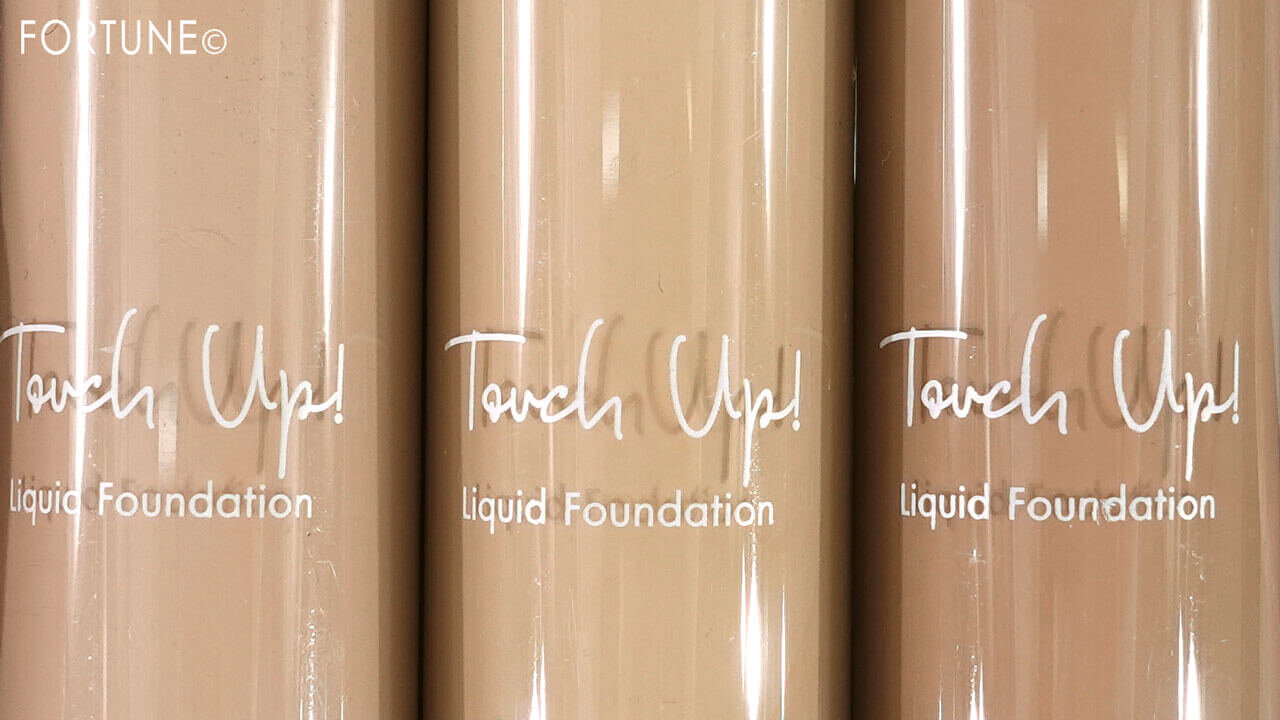 SO GLAM（ソーグラム）　『タッチアップリキッドファンデーション』