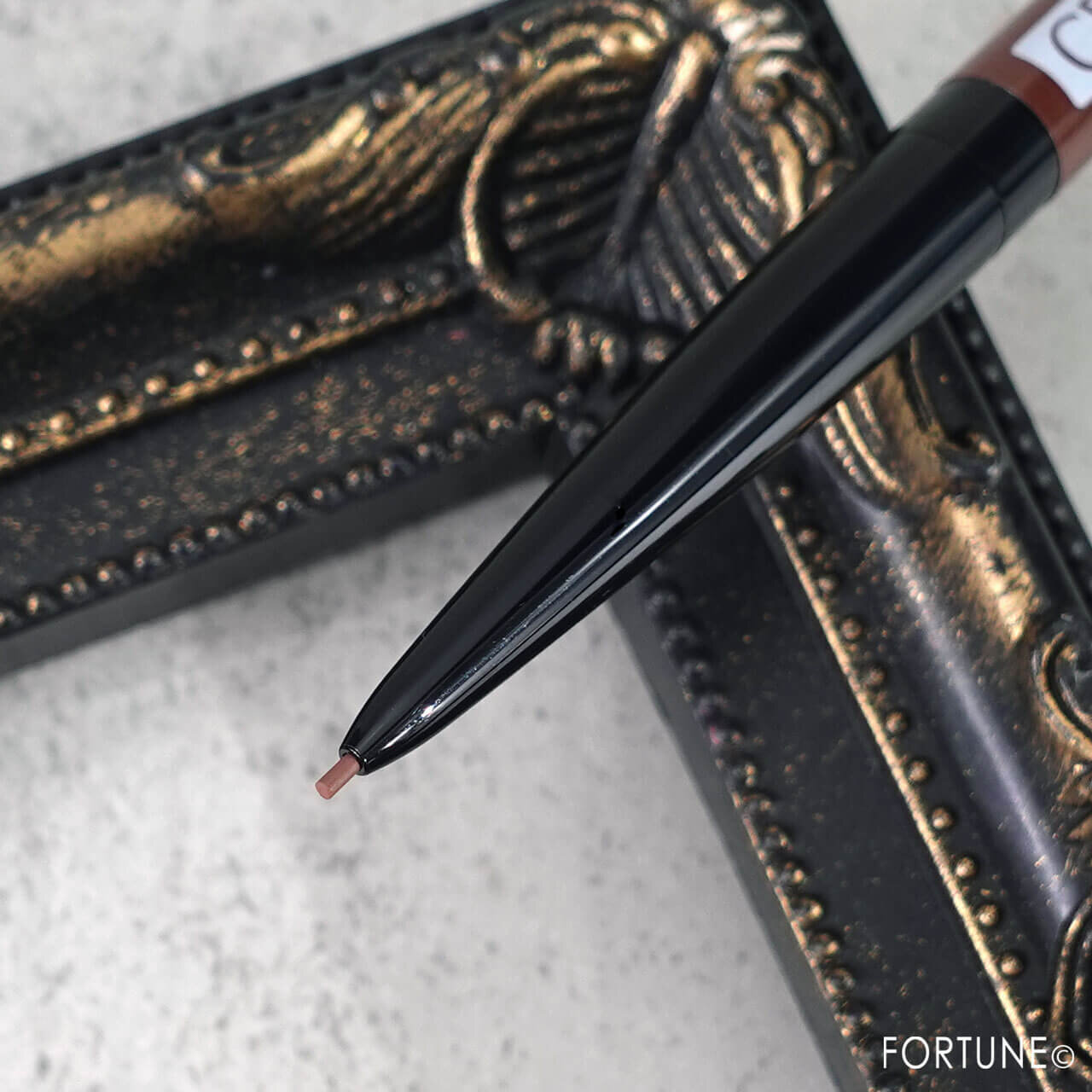 CEZANNE（セザンヌ）　超細芯アイブロウ