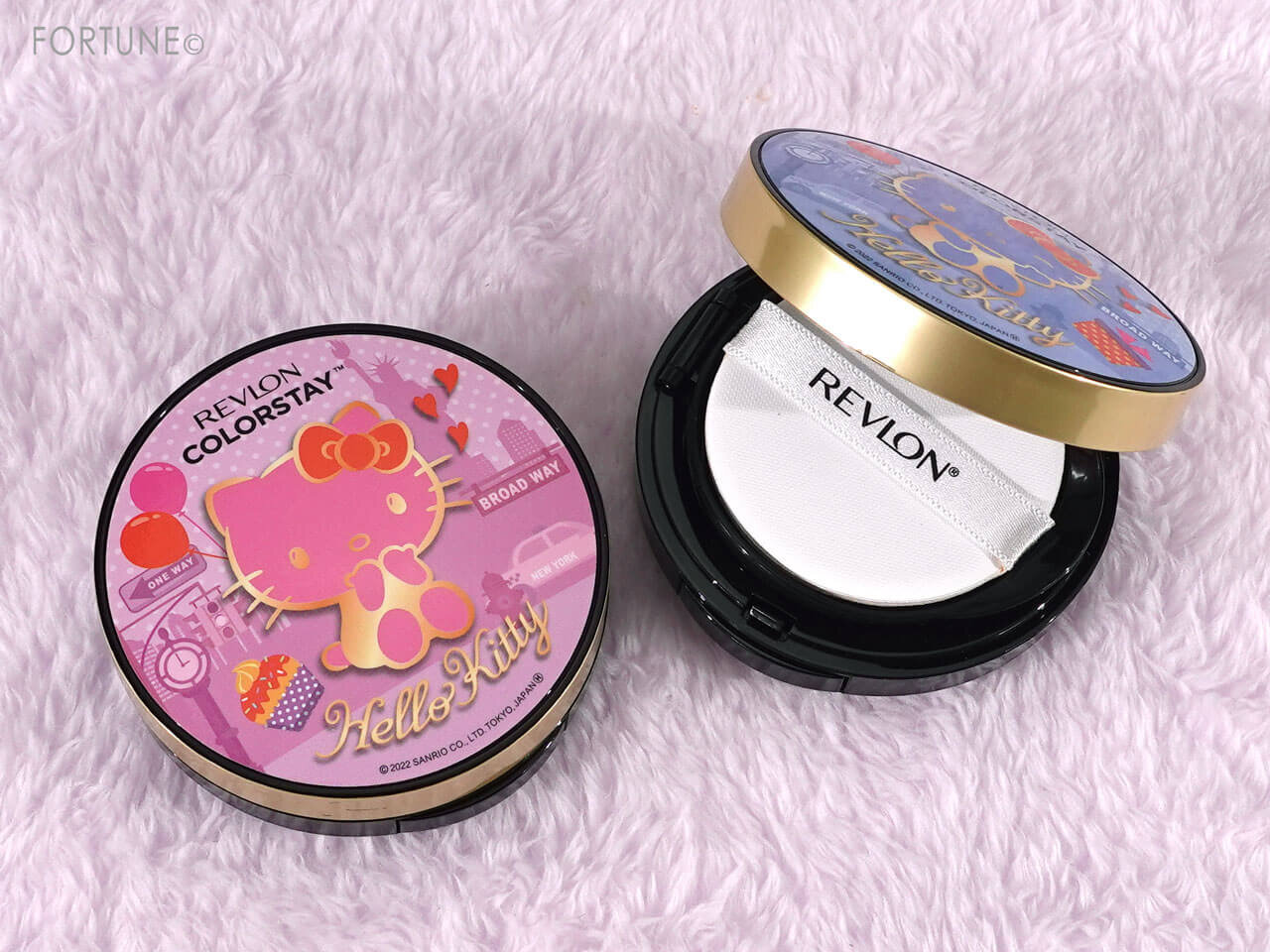 REVLON（レブロン）　カラーステイ クッション ロングウェア ファンデーション　ハローキティ コラボレーション
