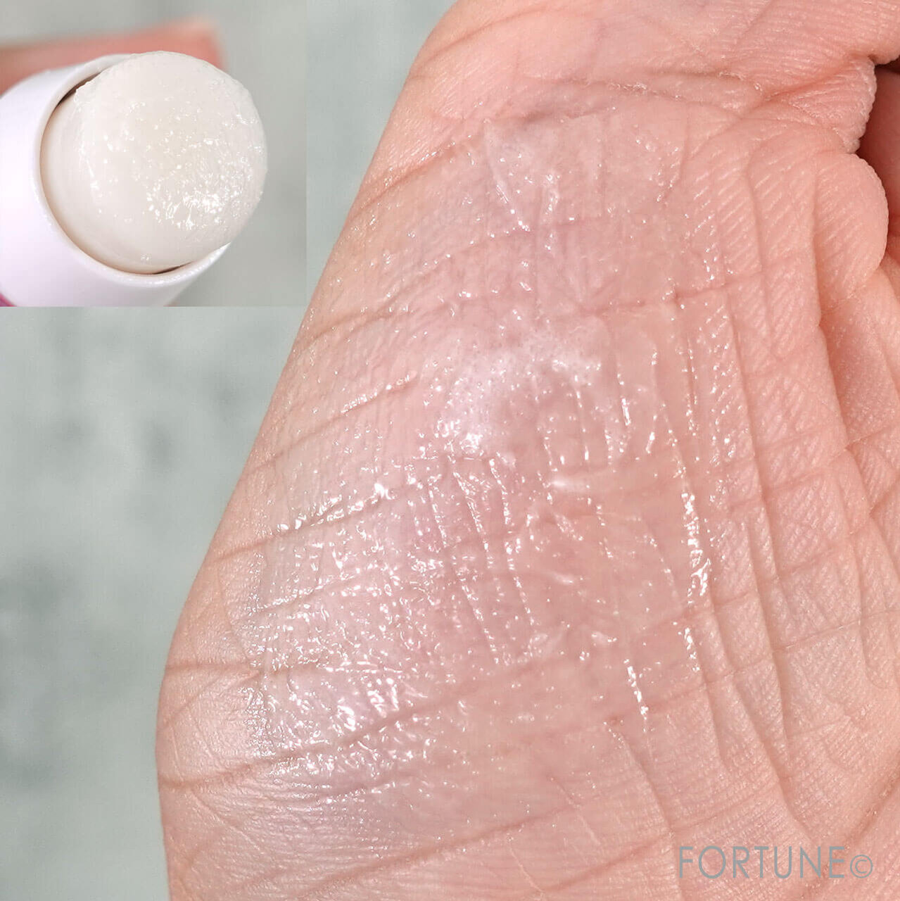 REVLON（レブロン）　レブロン キス シュガー スクラブ　ハローキティ コラボレーション