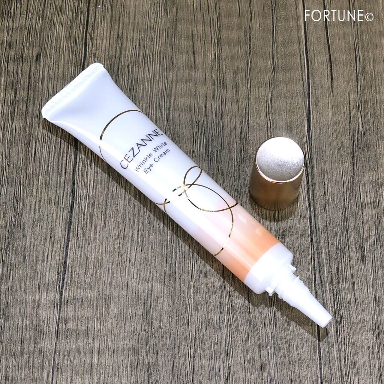 CEZANNE（セザンヌ）　2022年秋新作　リンクルホワイトアイクリーム