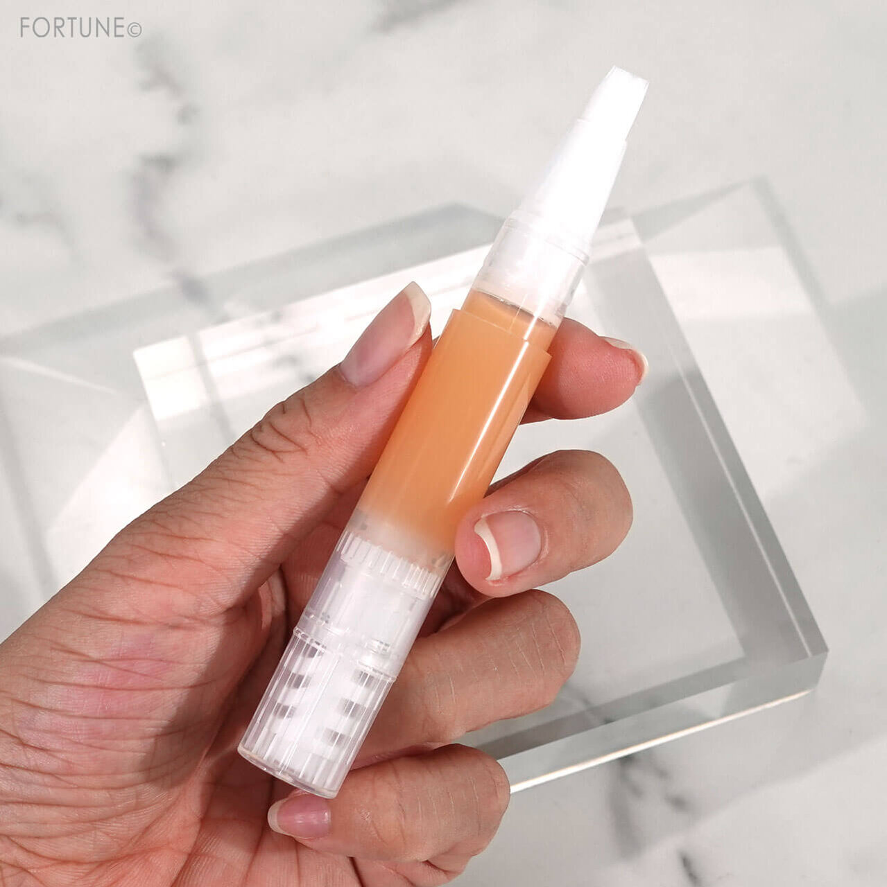 無印良品　『ネイルケアオイル』